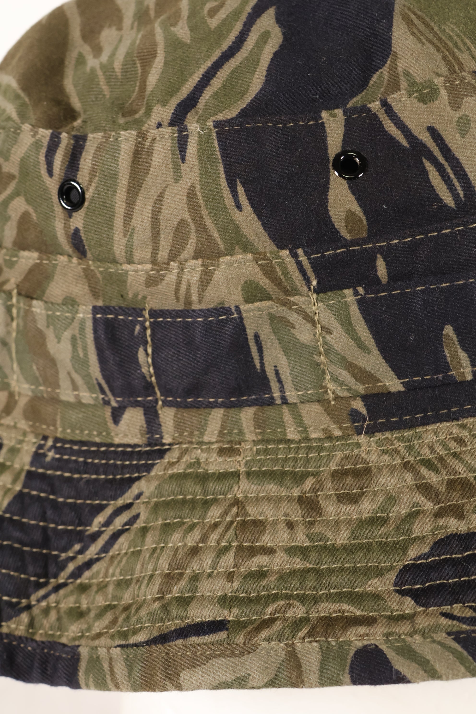 大阪 MASH製　A-M　シルバータイガーストライプ　CISOカット ブーニーハット　中古品