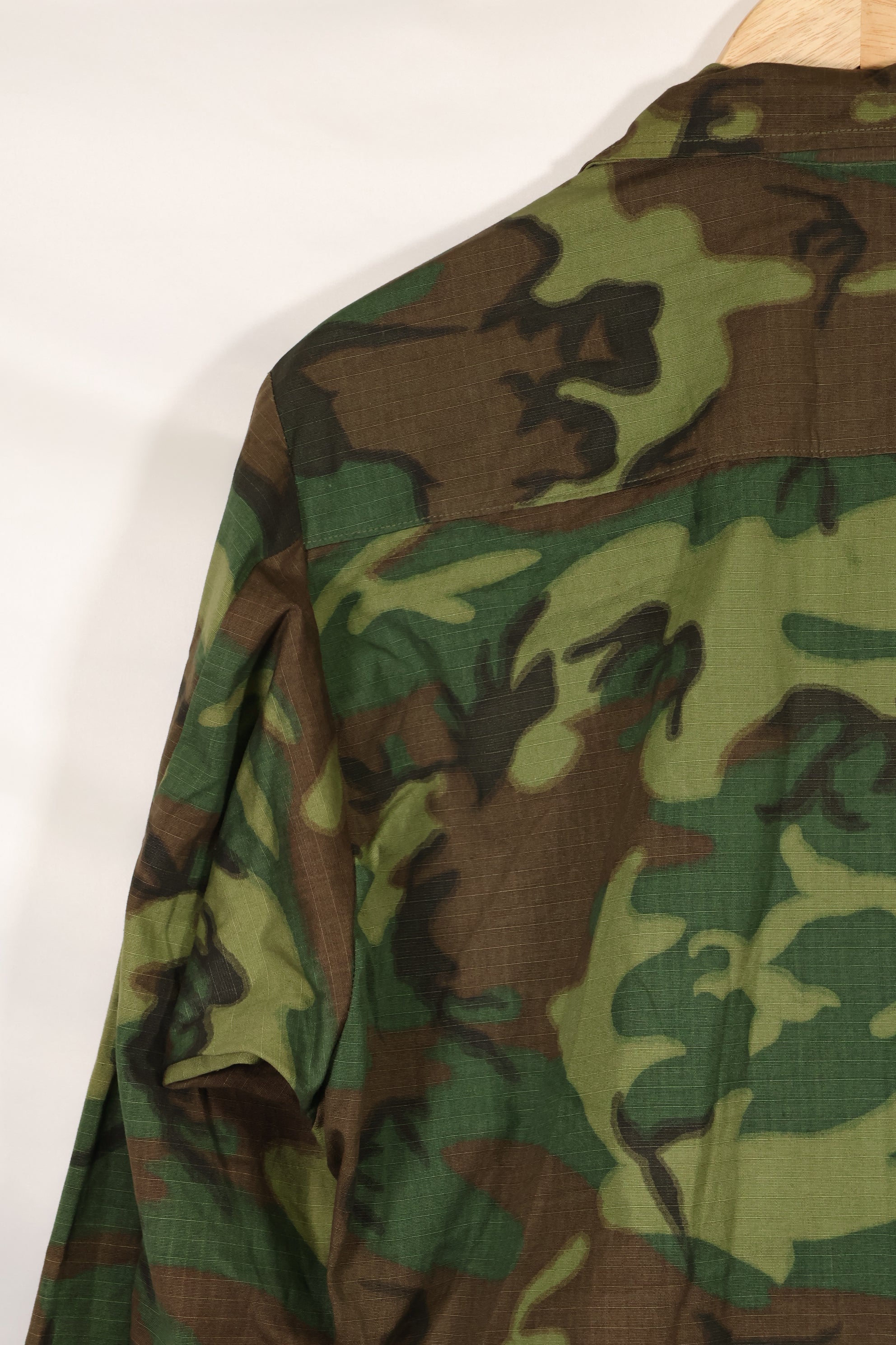 1969年契約　デッドストック　M-R　ERDL グリーンリーフ迷彩　ジャングルファティーグジャケット　