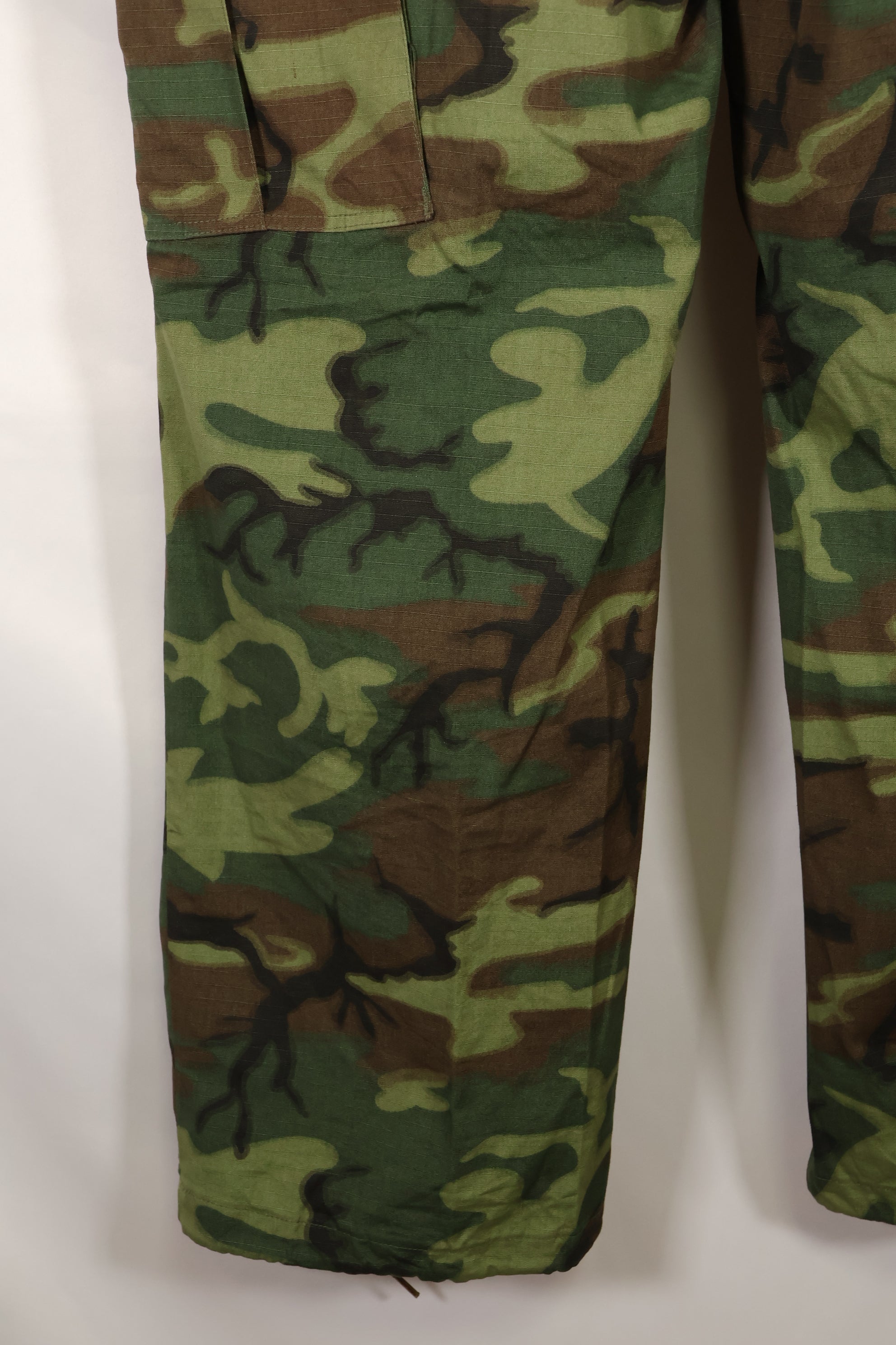 1969年契約　デッドストック　M-S　ERDL グリーンリーフ迷彩　ジャングルファティーグ パンツ