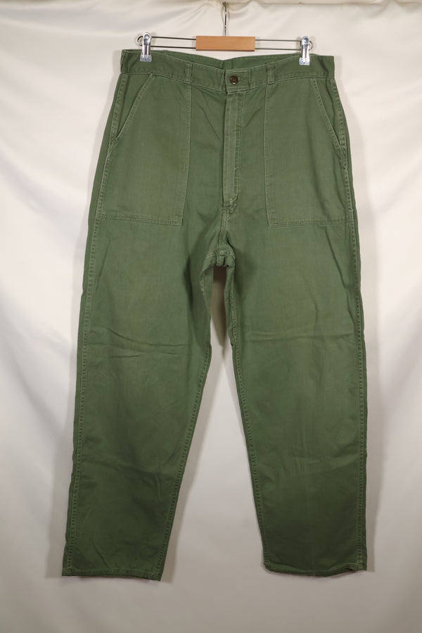 1960年 個人調達品 M〜L アメリカ軍　OG-107 ユーティリティパンツ　ベイカーパンツ　中古品