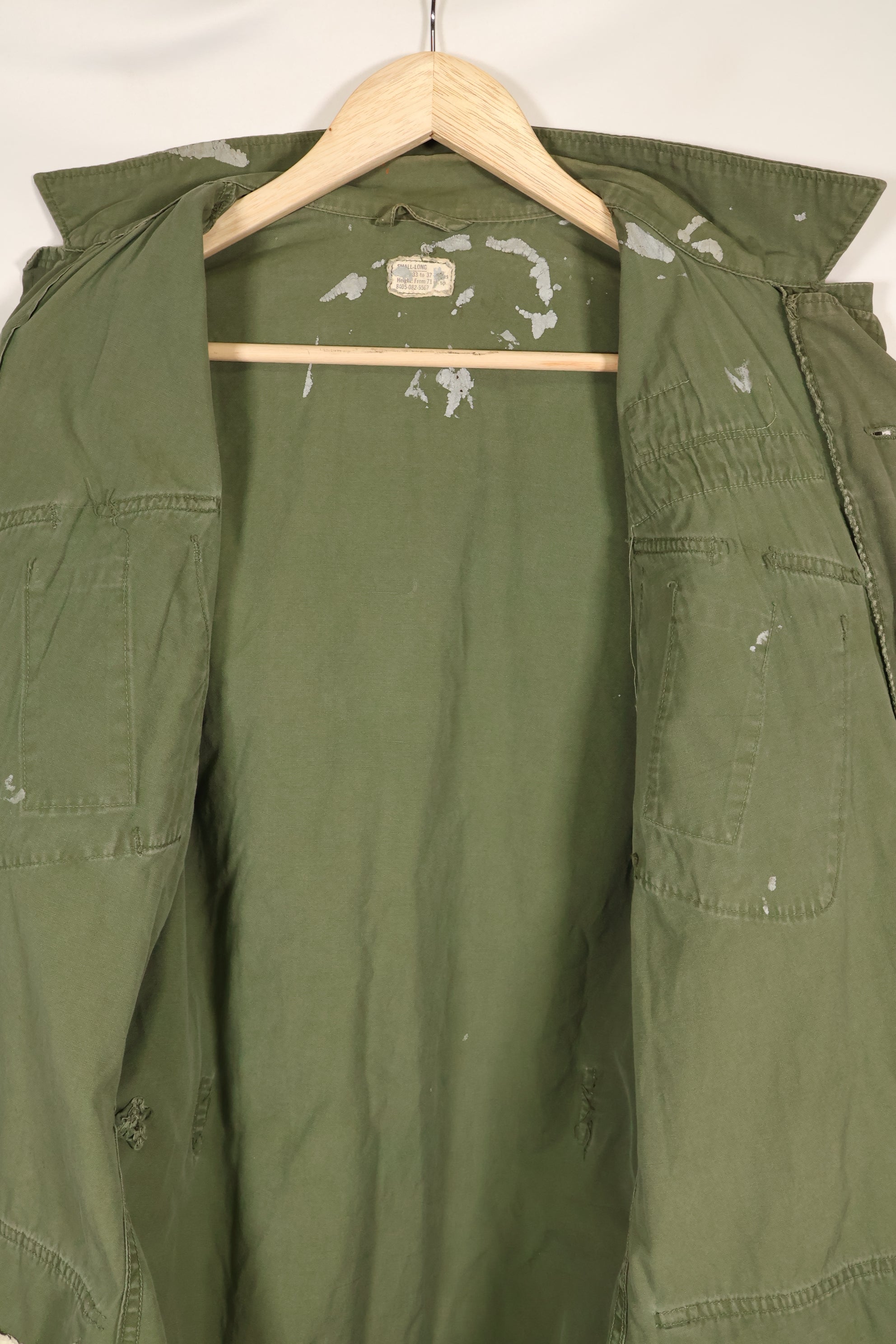 估计大约 1965 年 S-L 第 25 步兵师第 2 款丛林疲劳夹克，带补丁，使用过。
