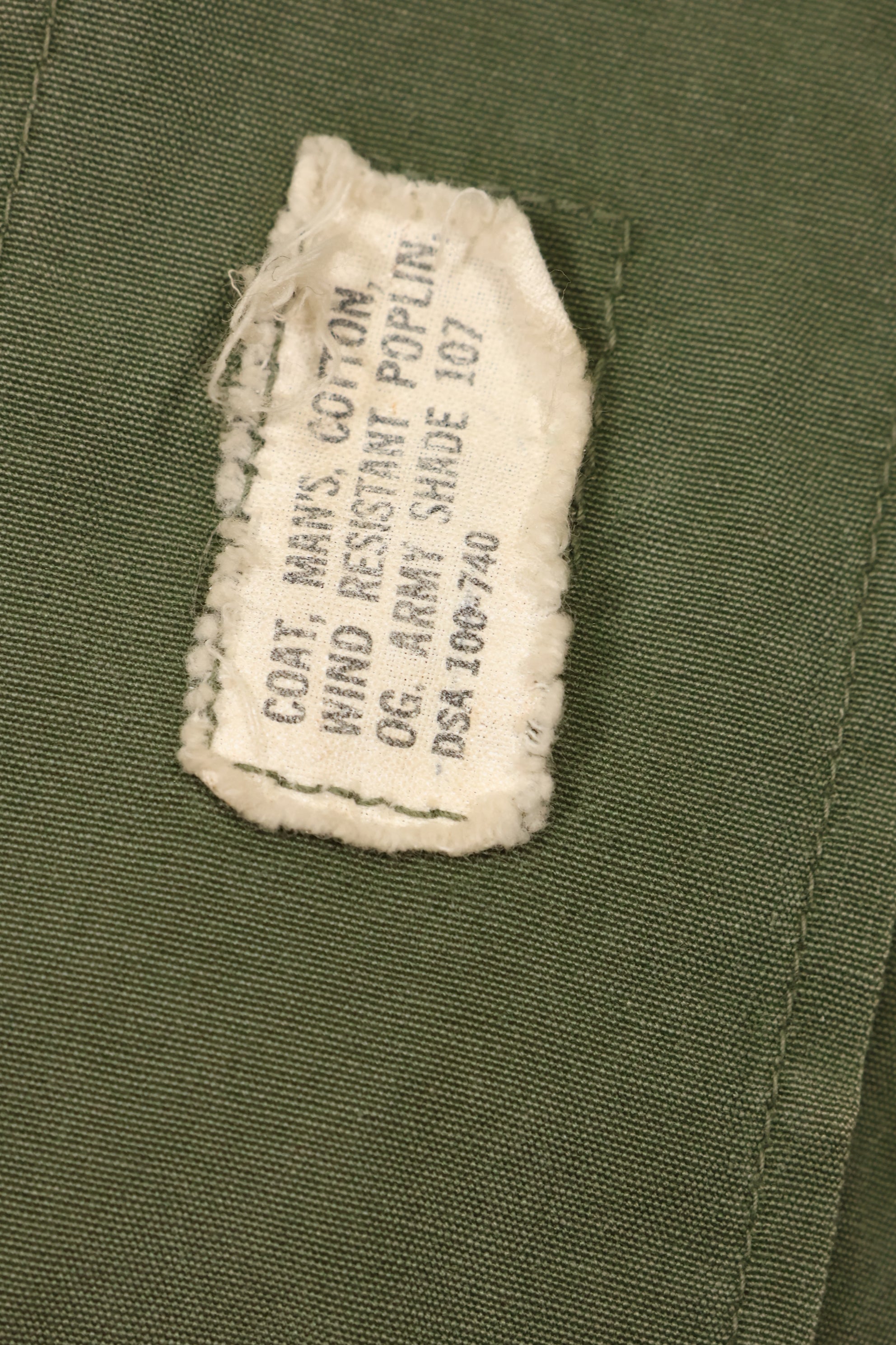 估计大约 1965 年 S-L 第 25 步兵师第 2 款丛林疲劳夹克，带补丁，使用过。