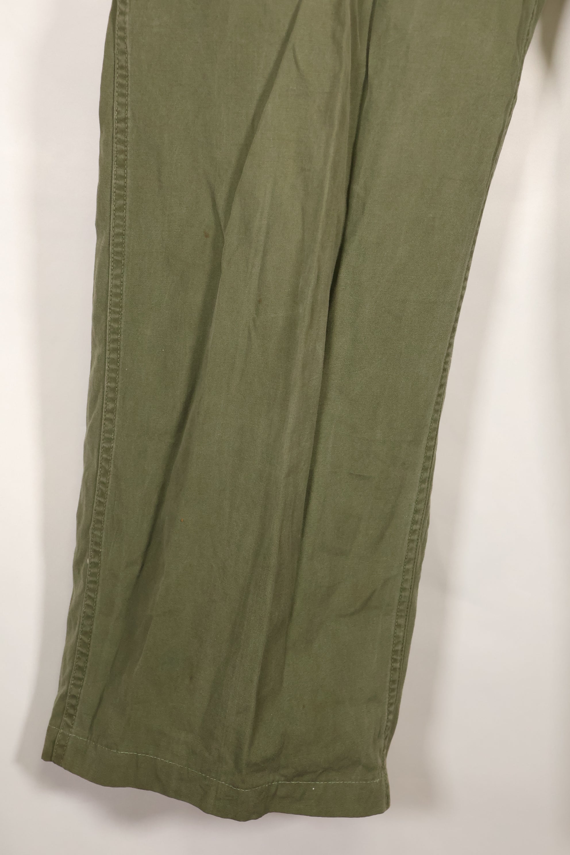 1964 年合同 S-L，带折边第一型丛林疲劳裤，褪色，使用过。