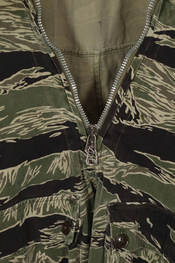 実物　沖縄タイガー　タイガーストライプ　フライトスーツ　中古品　YKKジッパー