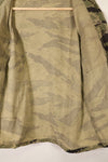 Mid-1960s US-L Okinawa Tiger Pattern Tiger Stripe US-Cut Shirt, Used