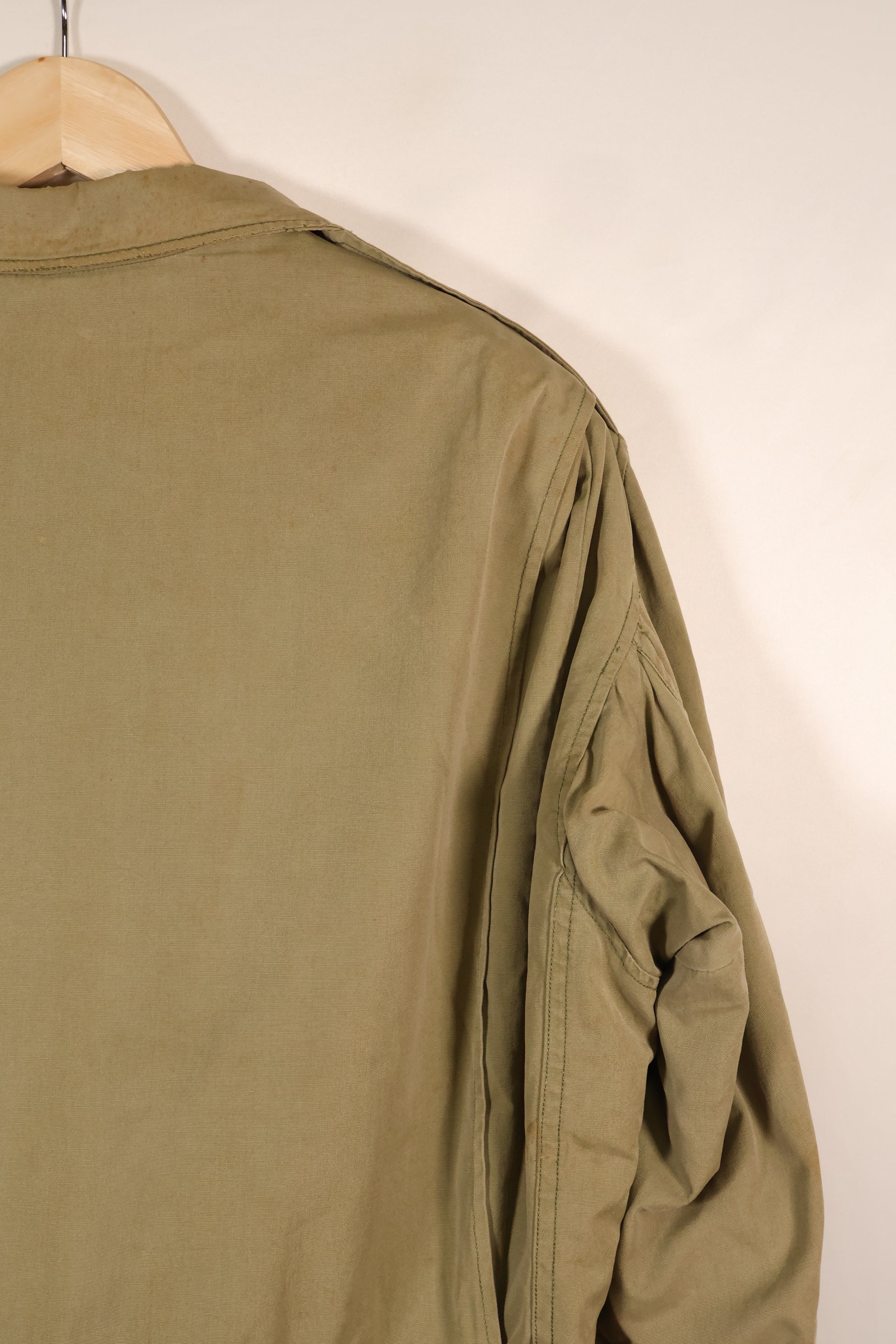 1940年代前半　大きめサイズ　アメリカ軍　M-1941　フィールドジャケット　ウール裏地　中古品