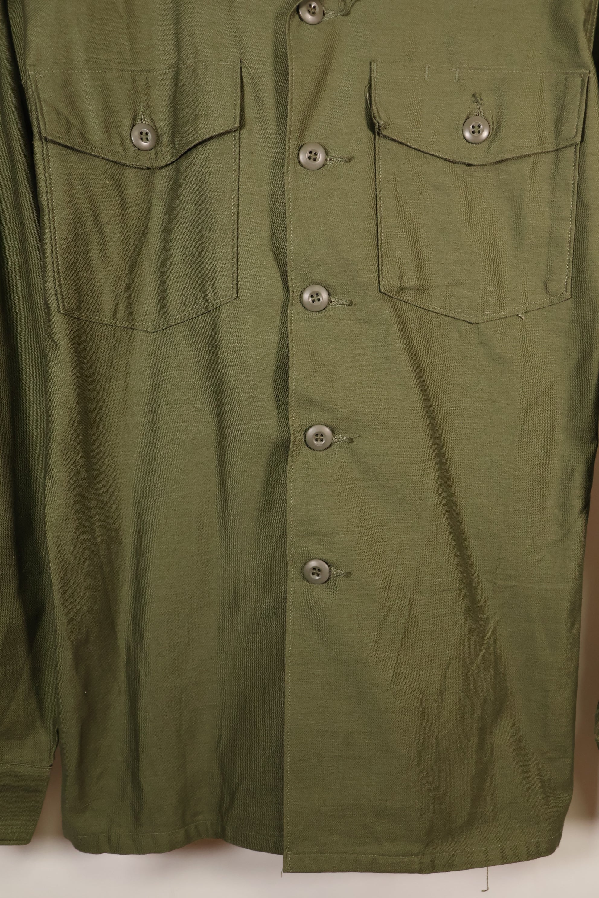 1960年代中頃　16 1/2 x 36　アメリカ陸軍　OG-107 ユーティリティシャツ　ほぼ未使用品