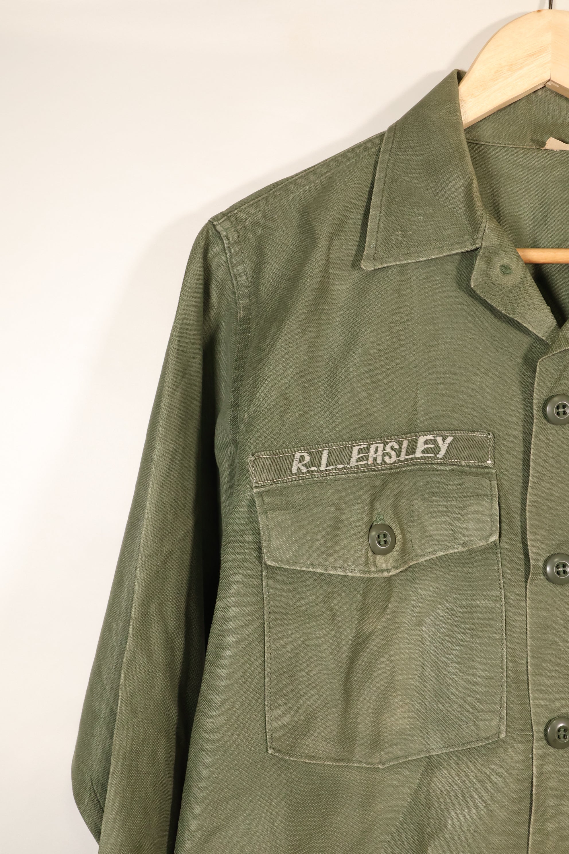 1971年契約　推定 SMALL　OG-107　ユーティリティシャツ　アメリカ海軍　テープ類実物　中古品