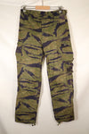 Late 1960s: Tiger Stripe, Gold Tiger Variation Pattern, Sizes A–M, Pants, Secondhand