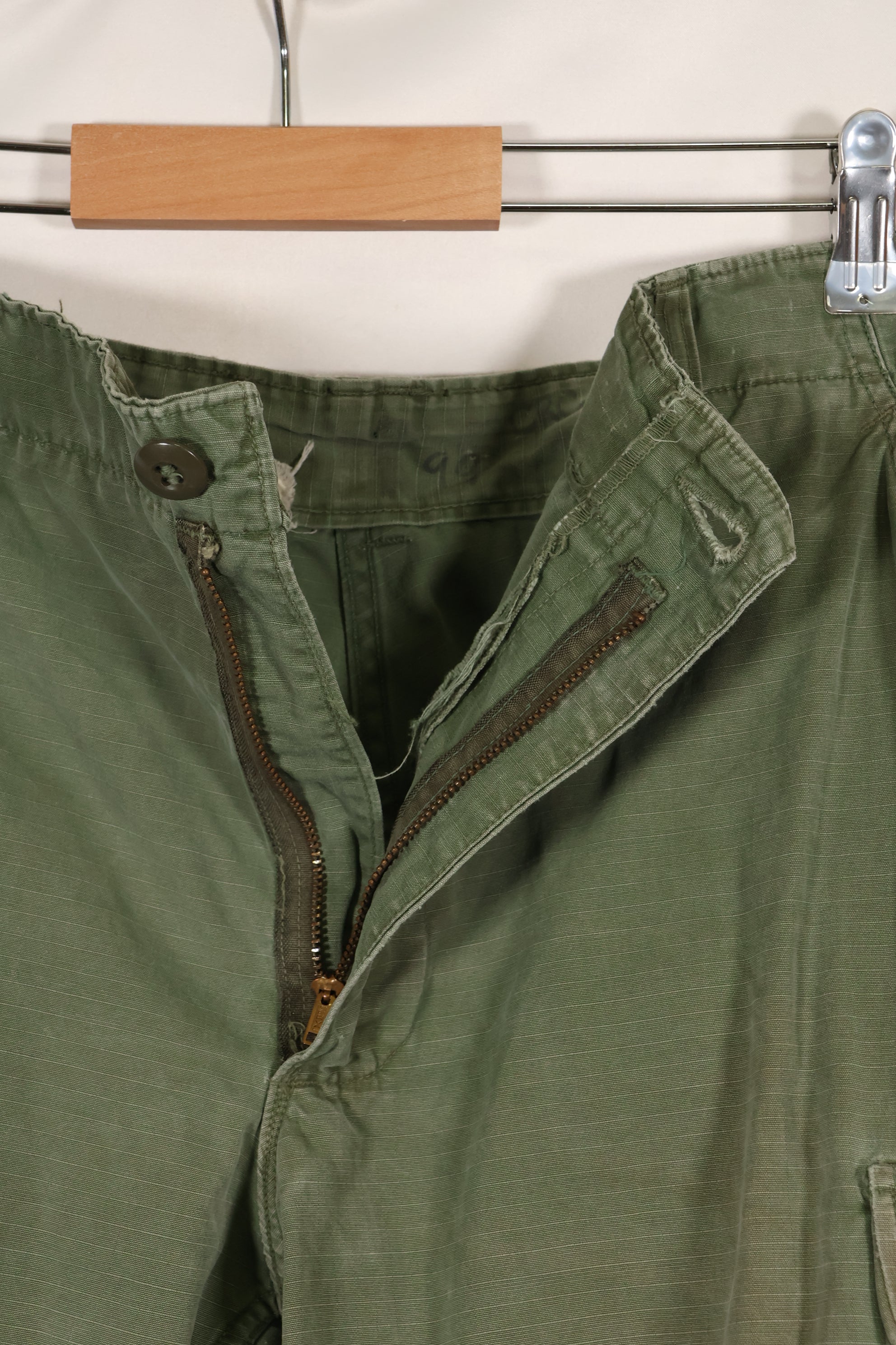 1967〜68年頃　M-Sサイズ　4th Model ジャングルファティーグ　パンツ　中古品　映画会社放出