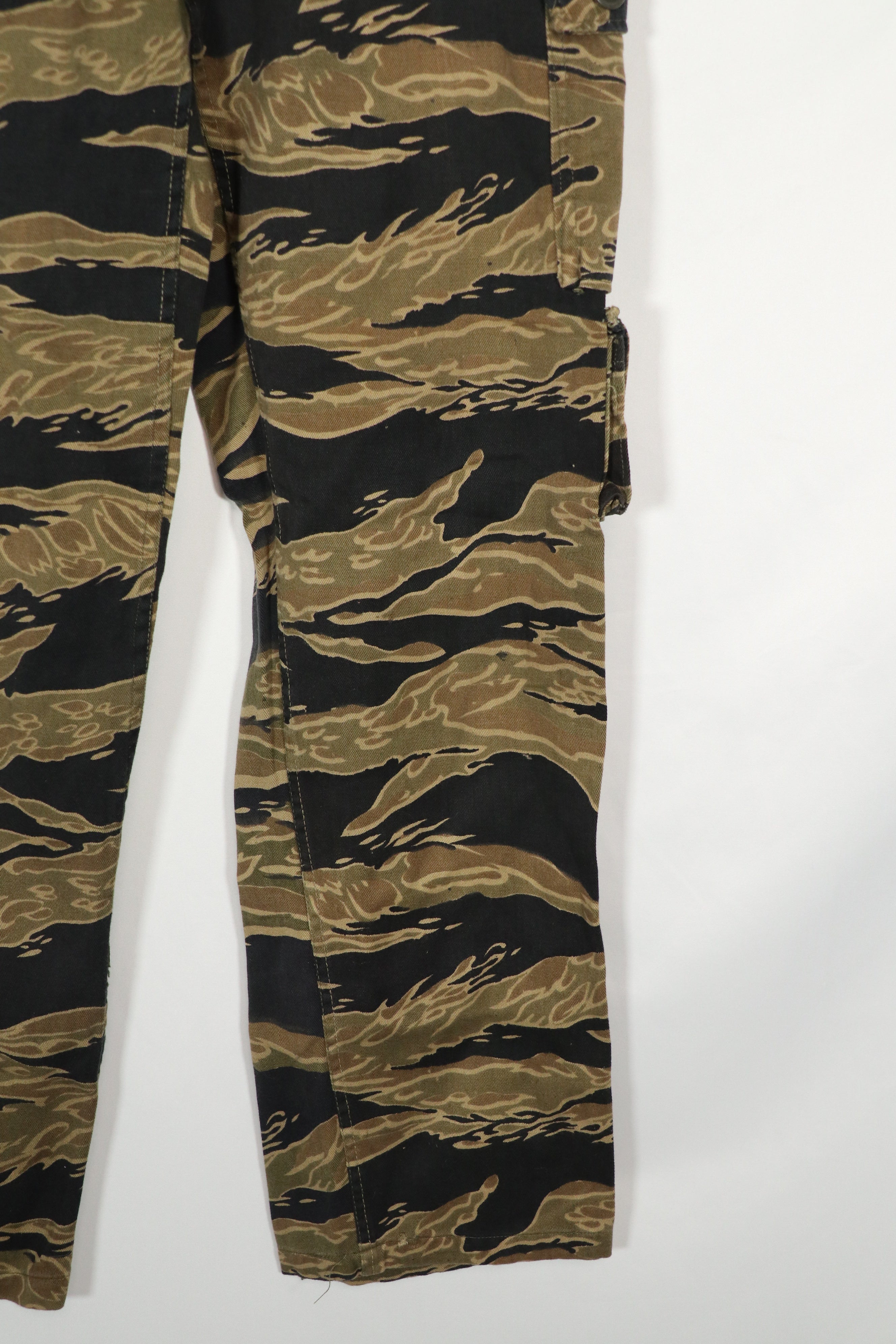 実物　ゴールドタイガーストライプ　パンツ　A-L　状態良い　Asian Cut