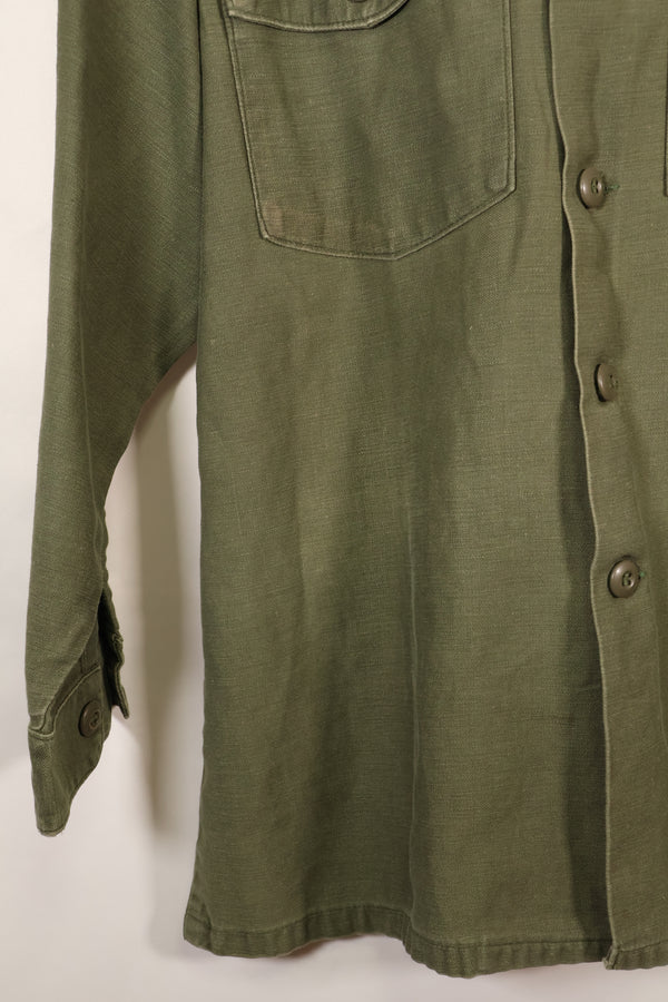 1975年契約　16 1/2 x 32　OG-107　ユーティリティシャツ　パッチ後付けあり　中古品