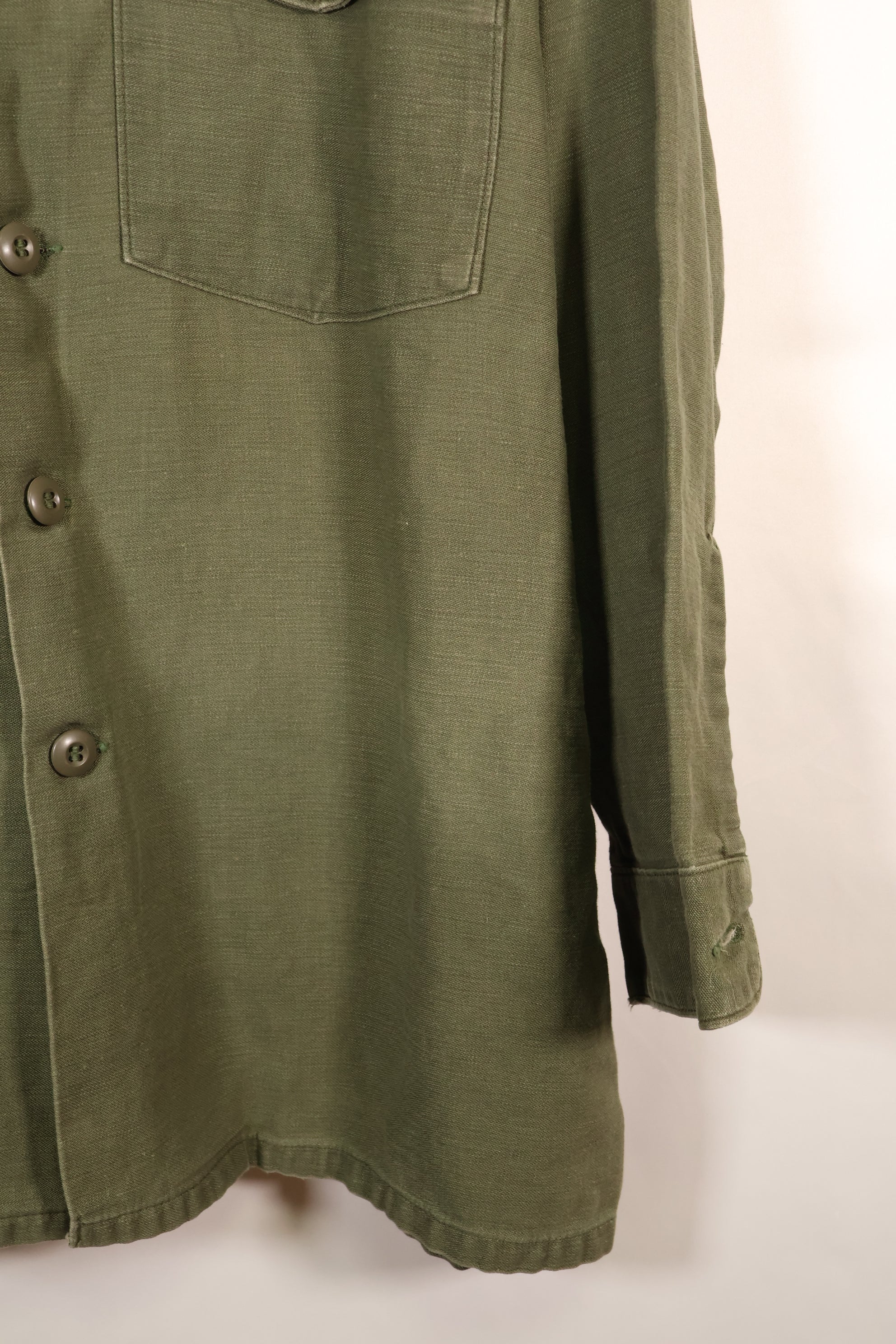 1975年契約　16 1/2 x 32　OG-107　ユーティリティシャツ　パッチ後付けあり　中古品