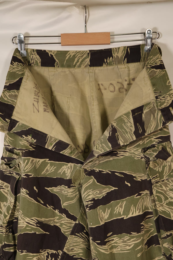 1960年代中頃　沖縄タイガーパターン　Asianカット　タイガーストライプパンツ　中古品