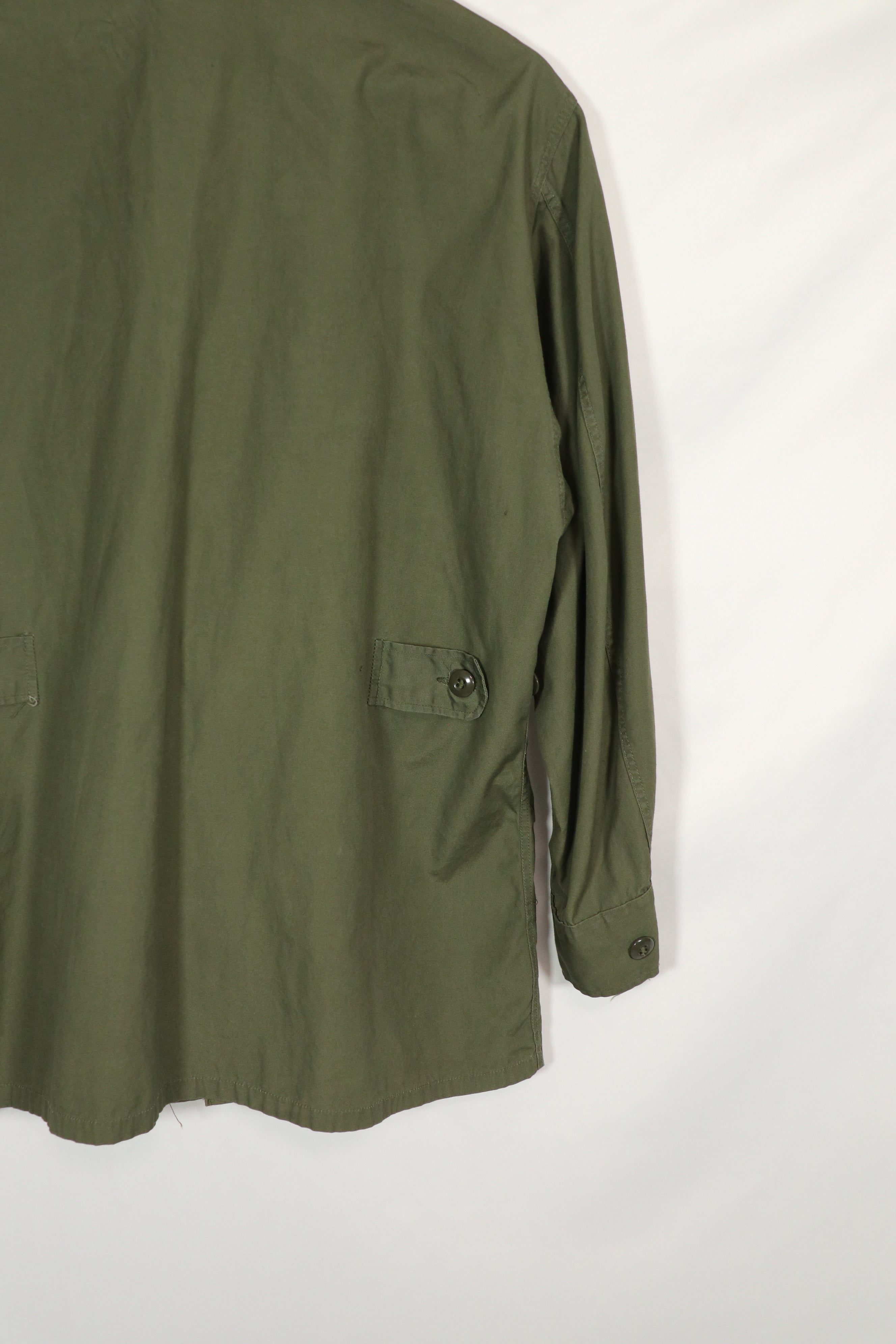 正品1964年第一代丛林迷彩夹克，状况良好，尺码ML。