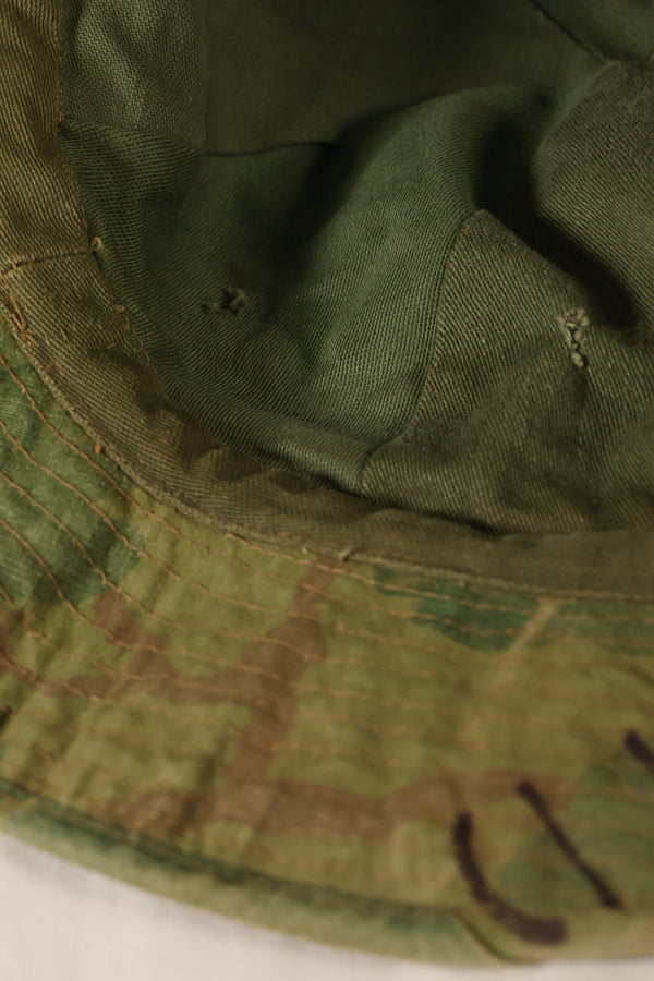 1960s-early 70s USMC privately procured Mitchell pattern camouflage shelterhalf boonie hat, used.