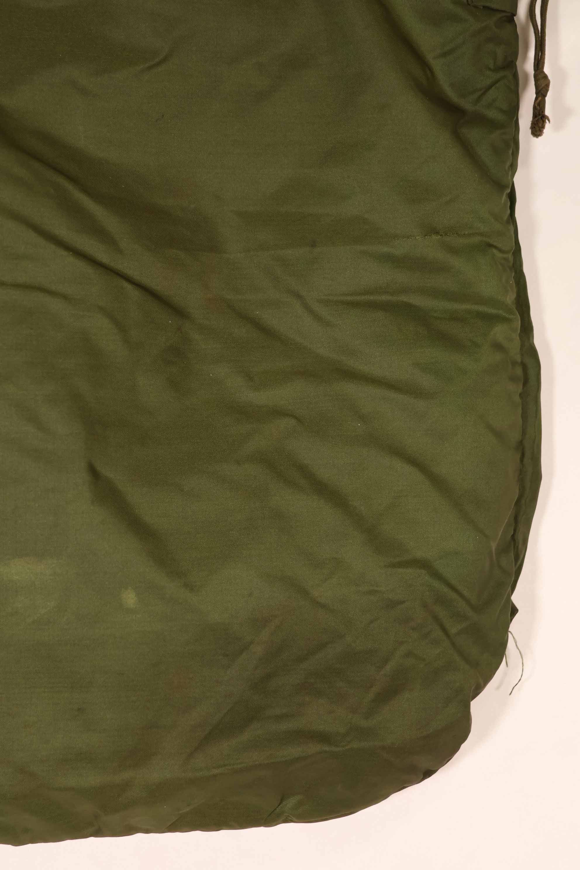 Real 1970 U.S. Army helmet bag, ERDL camouflage lining, rare, used.