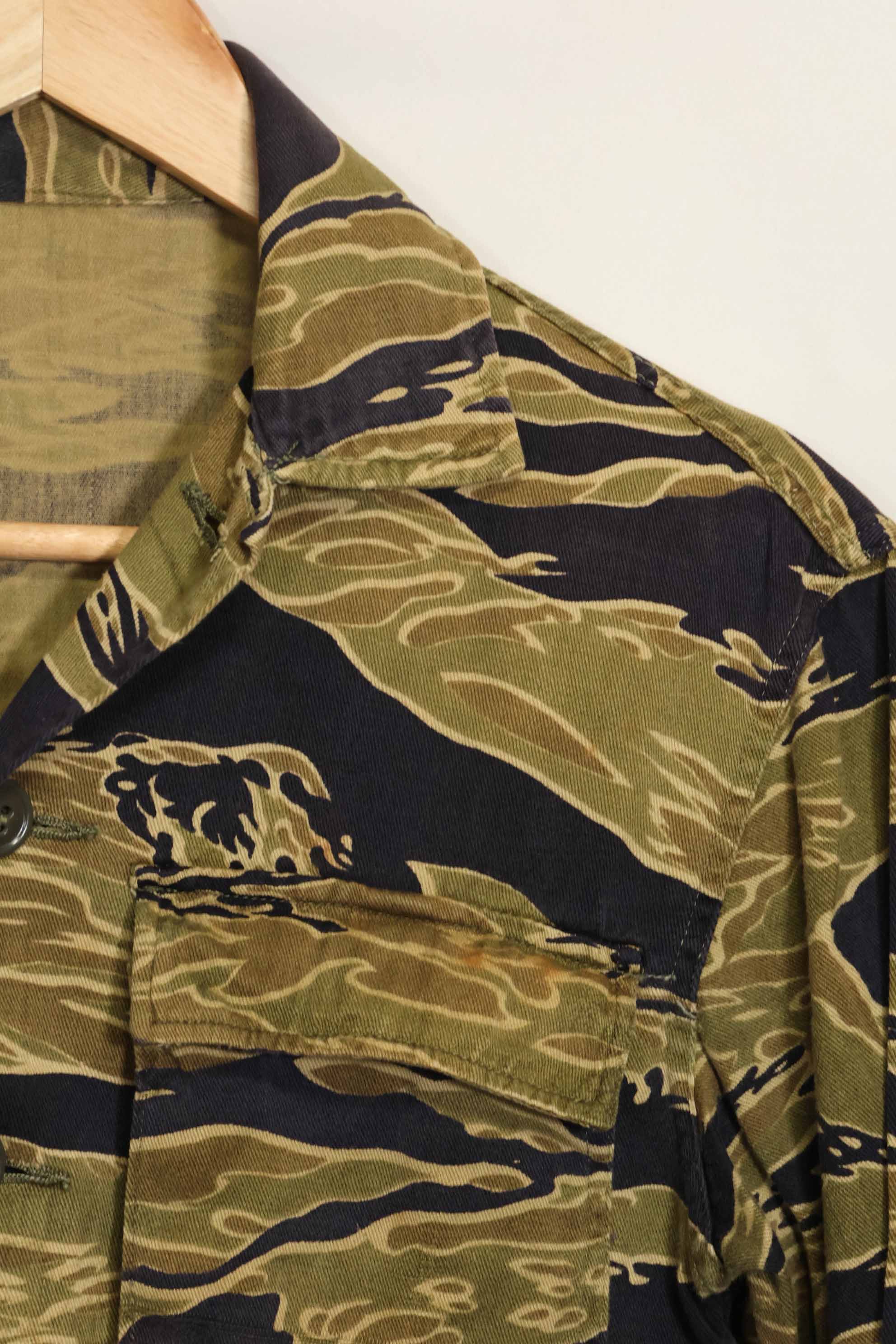 1960年代　ゴールドタイガー　タイガーストライプシャツ　Asianカット　スタンプなし　状態良い　中古品