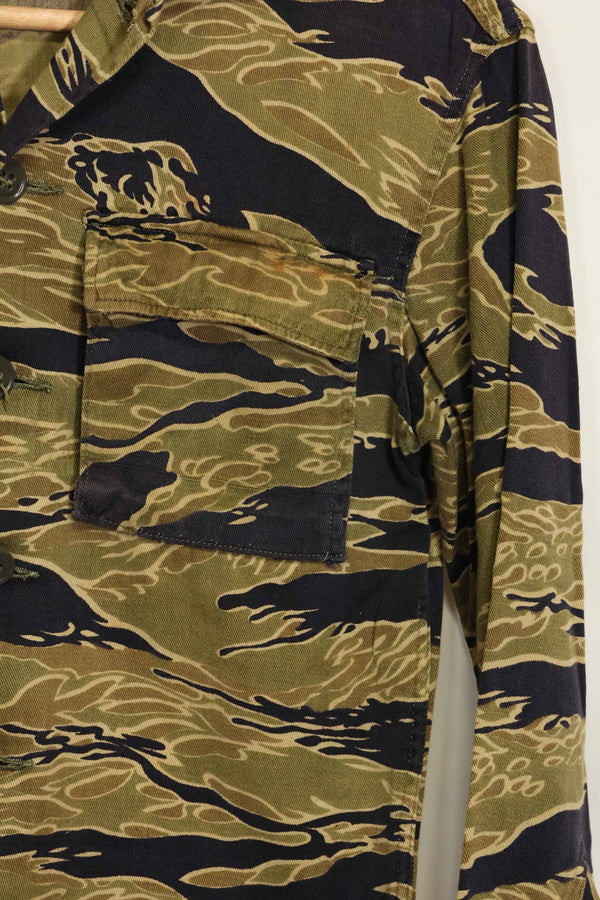 1960年代　ゴールドタイガー　タイガーストライプシャツ　Asianカット　スタンプなし　状態良い　中古品