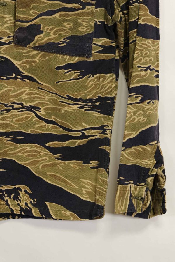 1960年代　ゴールドタイガー　タイガーストライプシャツ　Asianカット　スタンプなし　状態良い　中古品