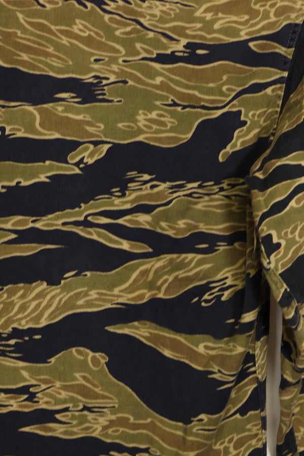 1960年代　ゴールドタイガー　タイガーストライプシャツ　Asianカット　スタンプなし　状態良い　中古品