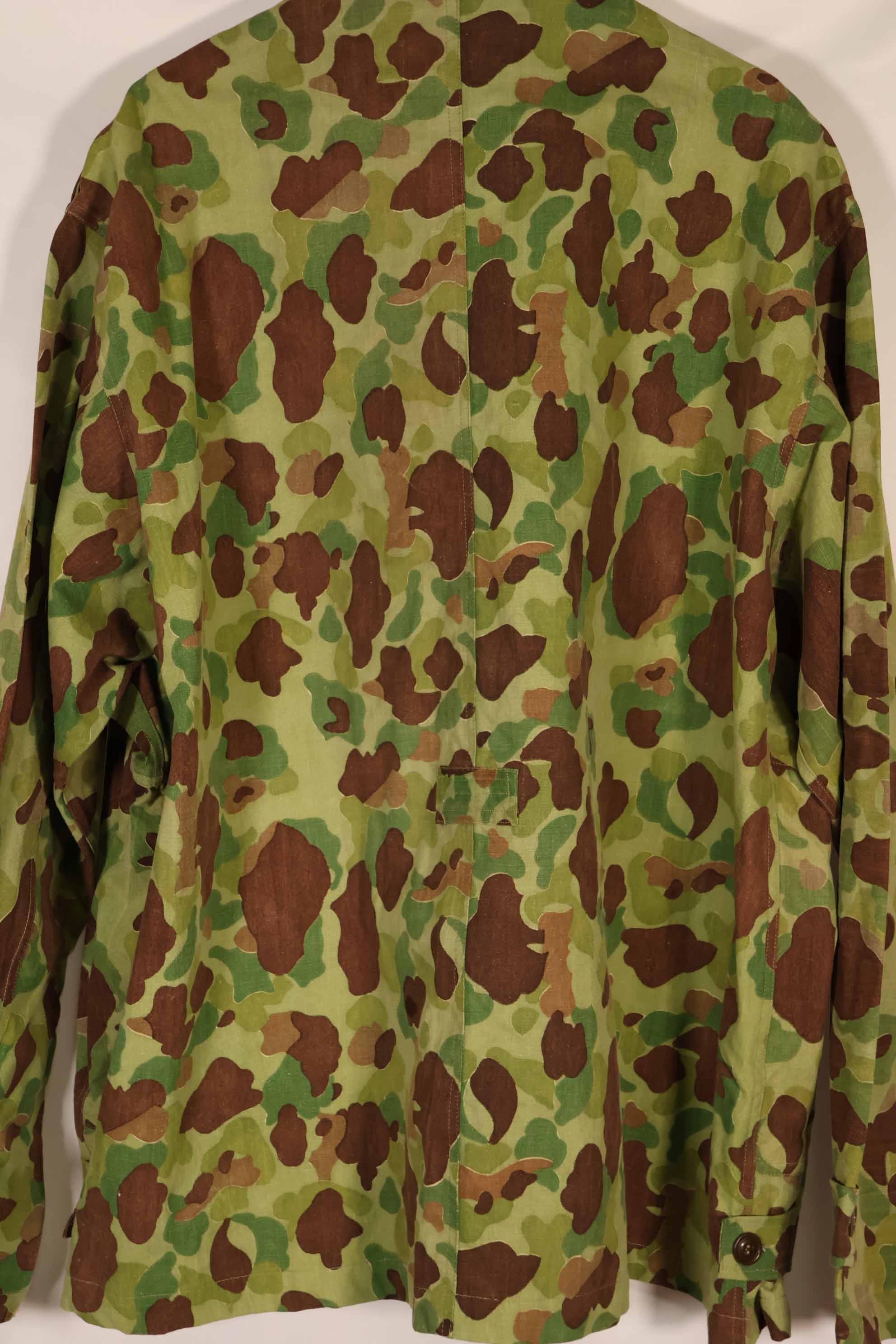 実物生地レプリカ　フロッグスキン迷彩　フランス軍空挺ジャケットカット　中古品