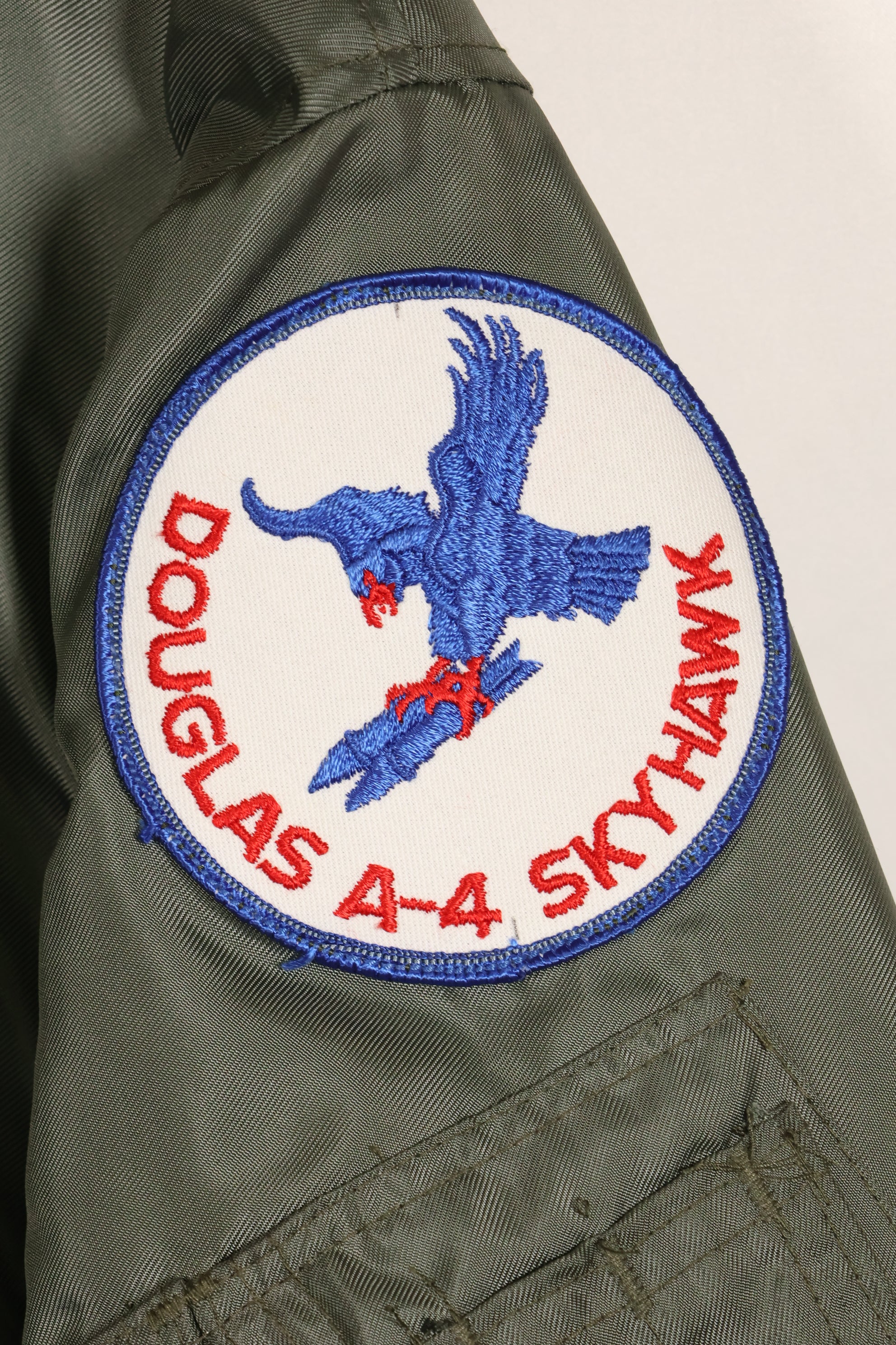 1981年契約　LARGE　アメリカ海軍　CWU-36P フライトジャケット　パッチ付　ほぼ未使用品