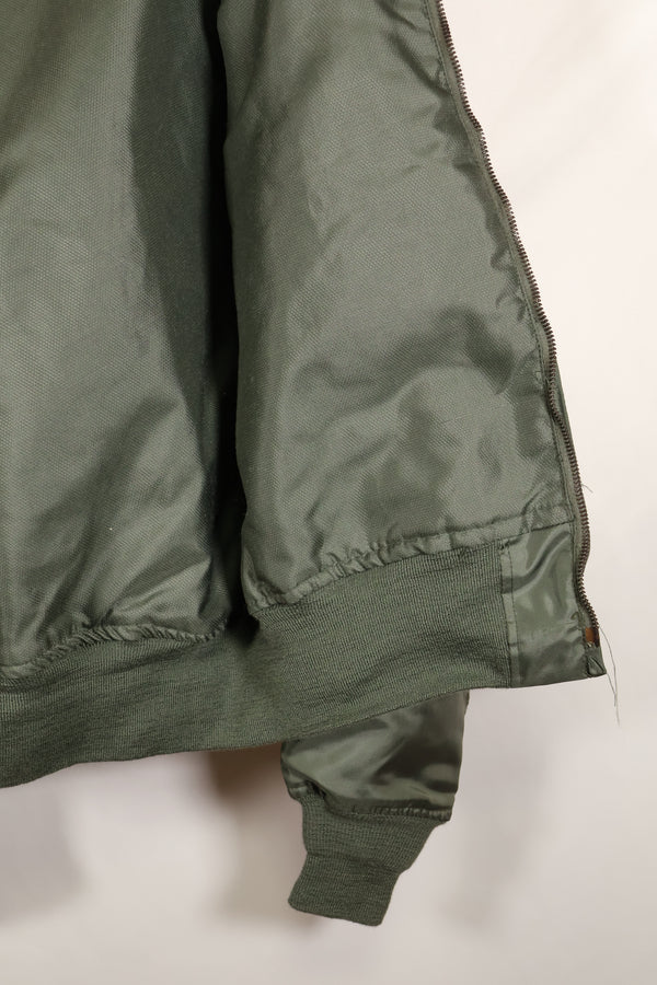 1981年契約　LARGE　アメリカ海軍　CWU-36P フライトジャケット　パッチ付　ほぼ未使用品