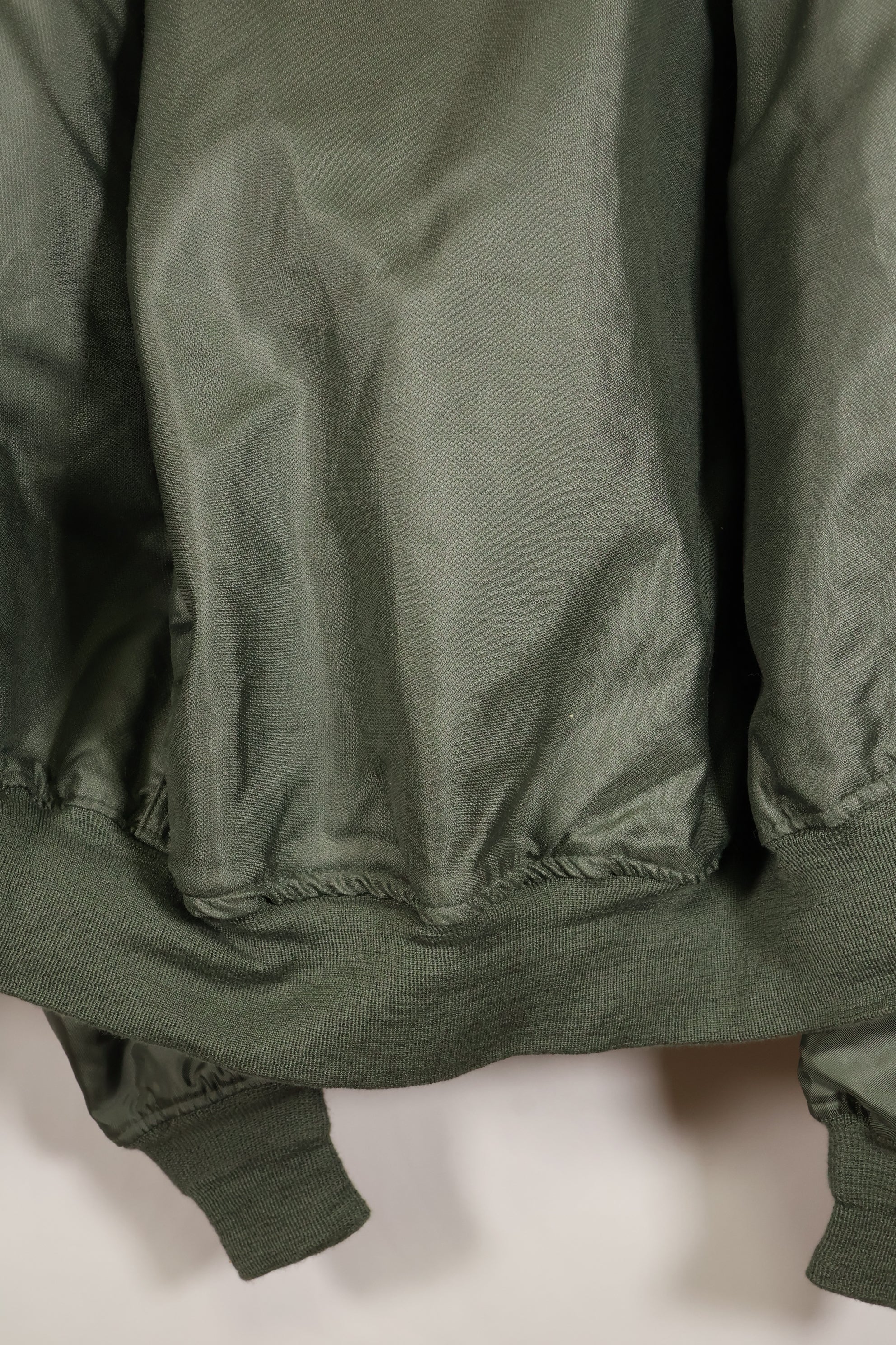 1981年契約　LARGE　アメリカ海軍　CWU-36P フライトジャケット　パッチ付　ほぼ未使用品