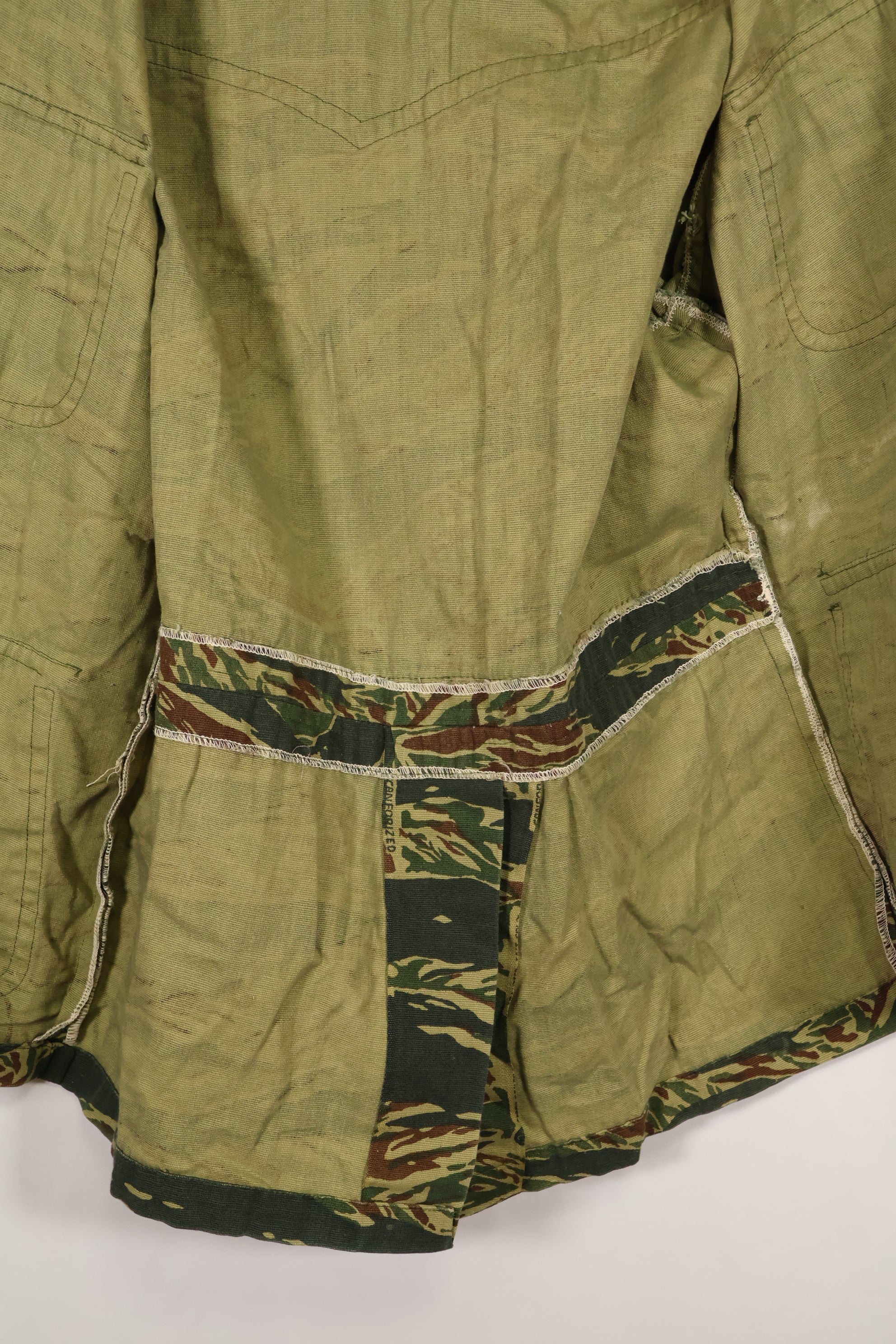 推定1970年代製　タイ　タイガーストライプ　パターン　サファリシャツ　中古品