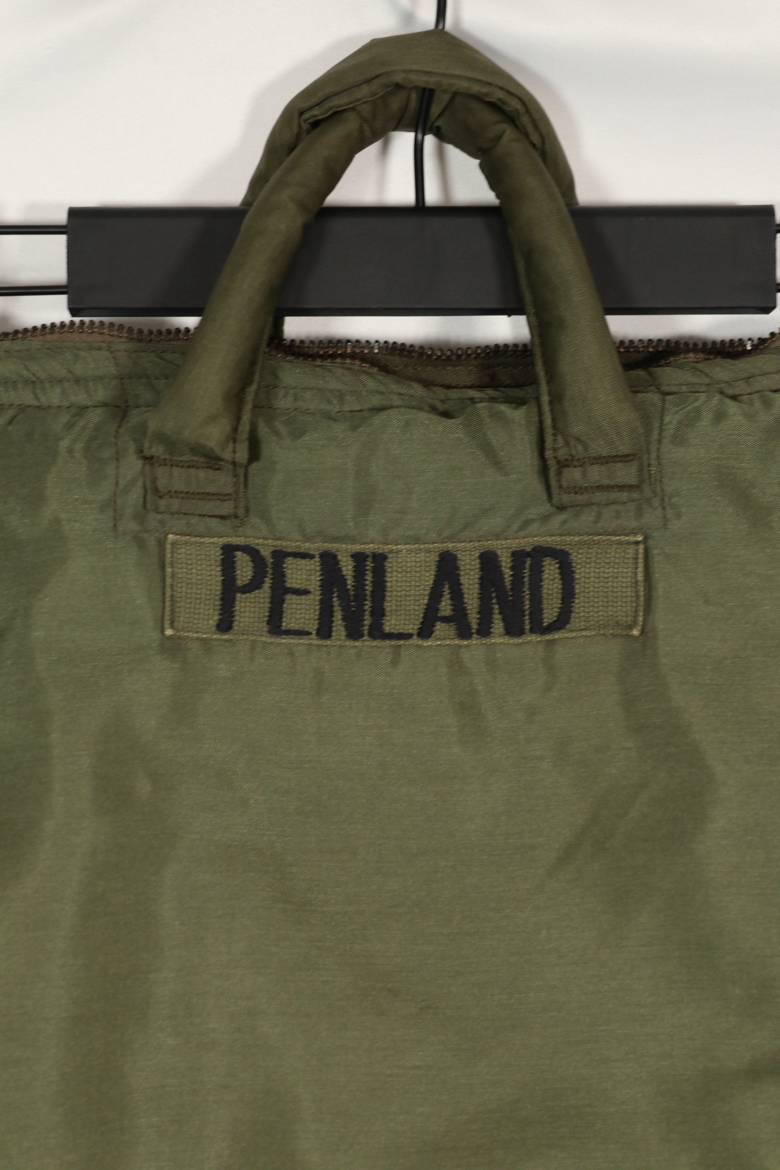 Real, Circa 1967-1968, Pile liner inner Helmet bag, good condition, rare.