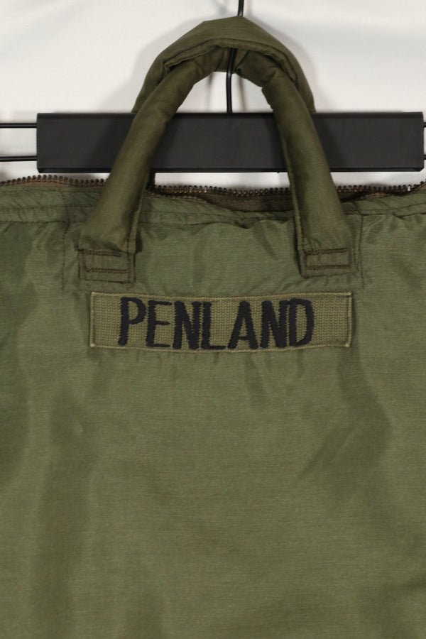 Real, Circa 1967-1968, Pile liner inner Helmet bag, good condition, rare.