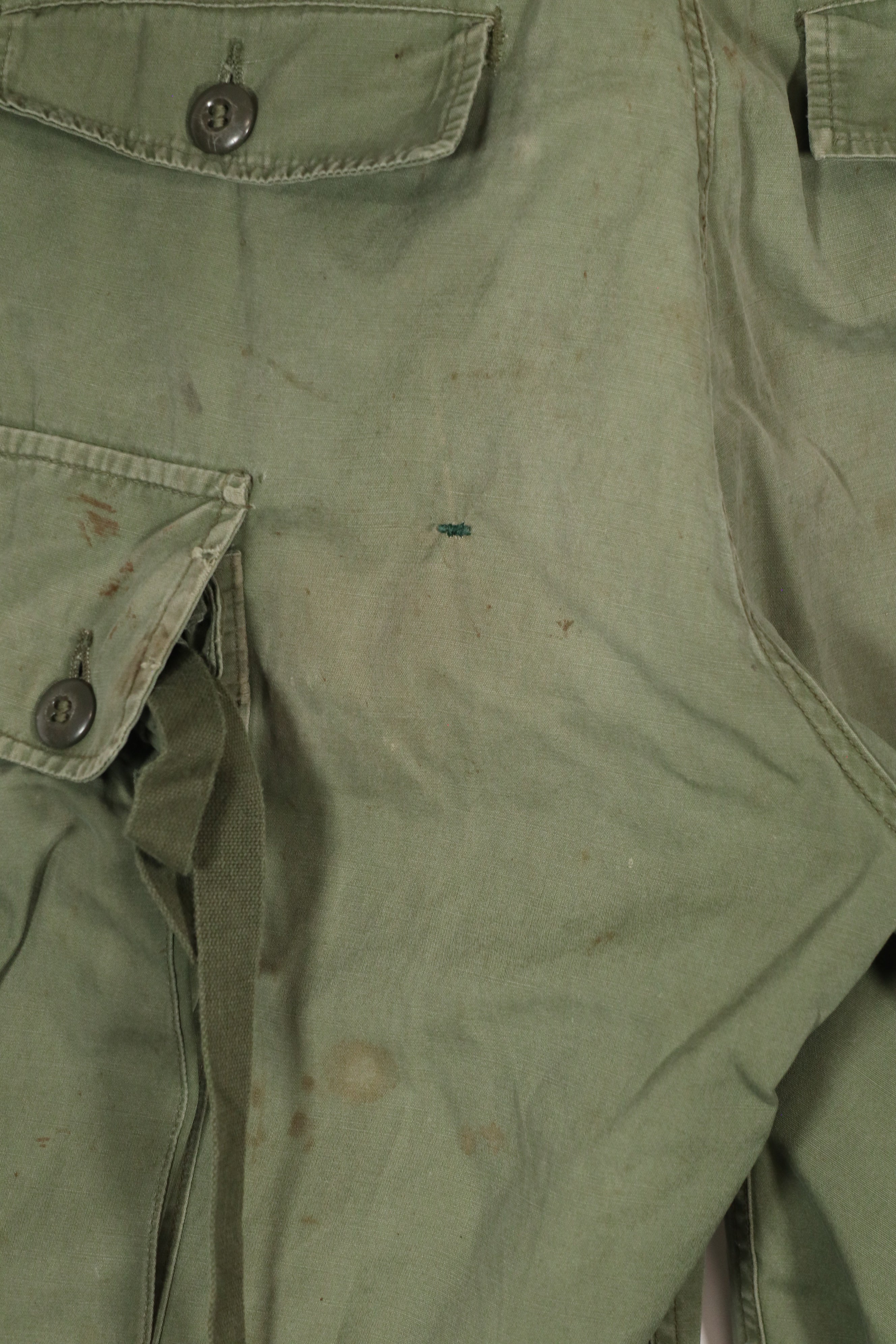 正品 1963 年第一代丛林迷彩裤，带腿带，二手