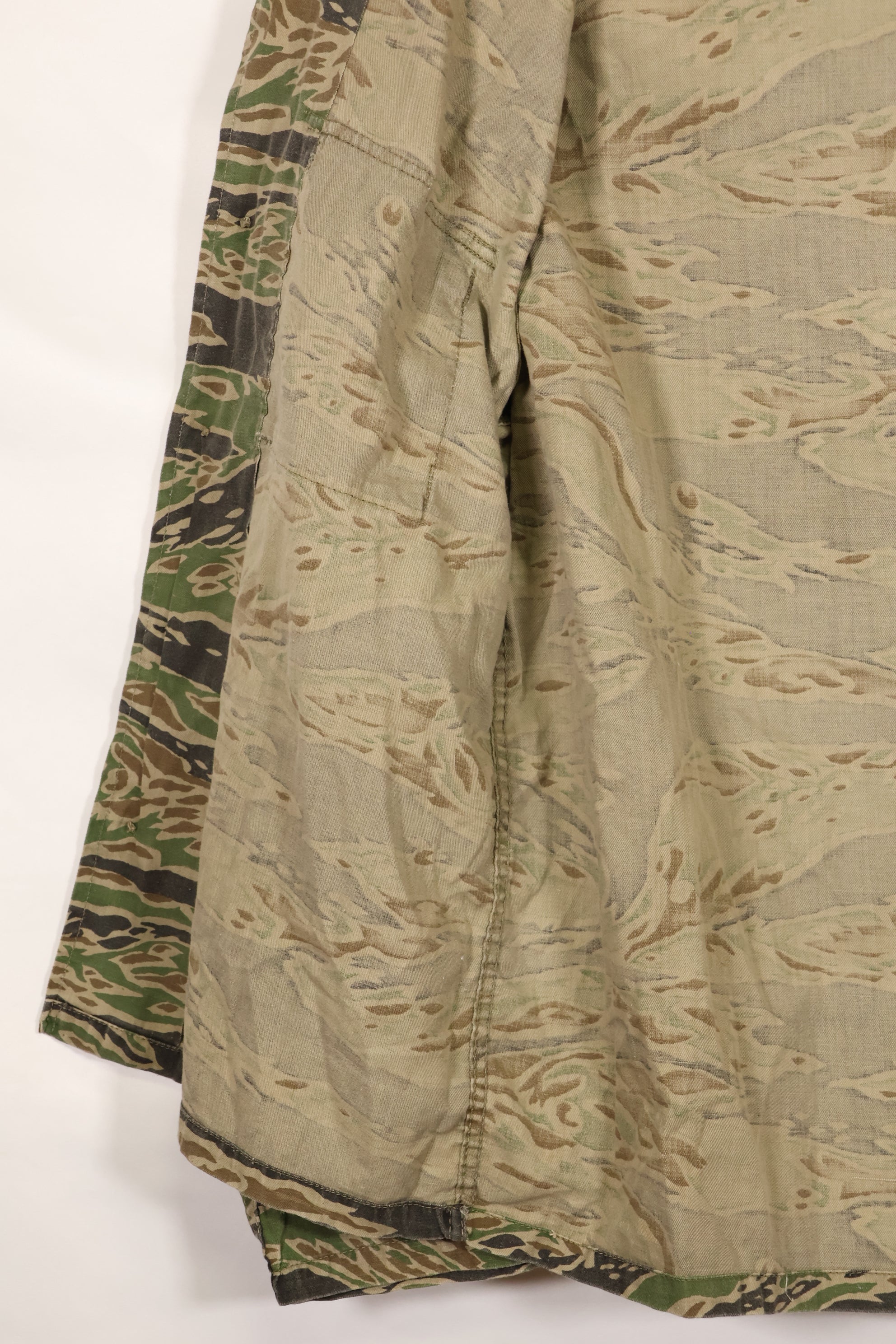 実物　レイトウォーパターン　タイガーストライプ　シャツ　A-L　退色あり