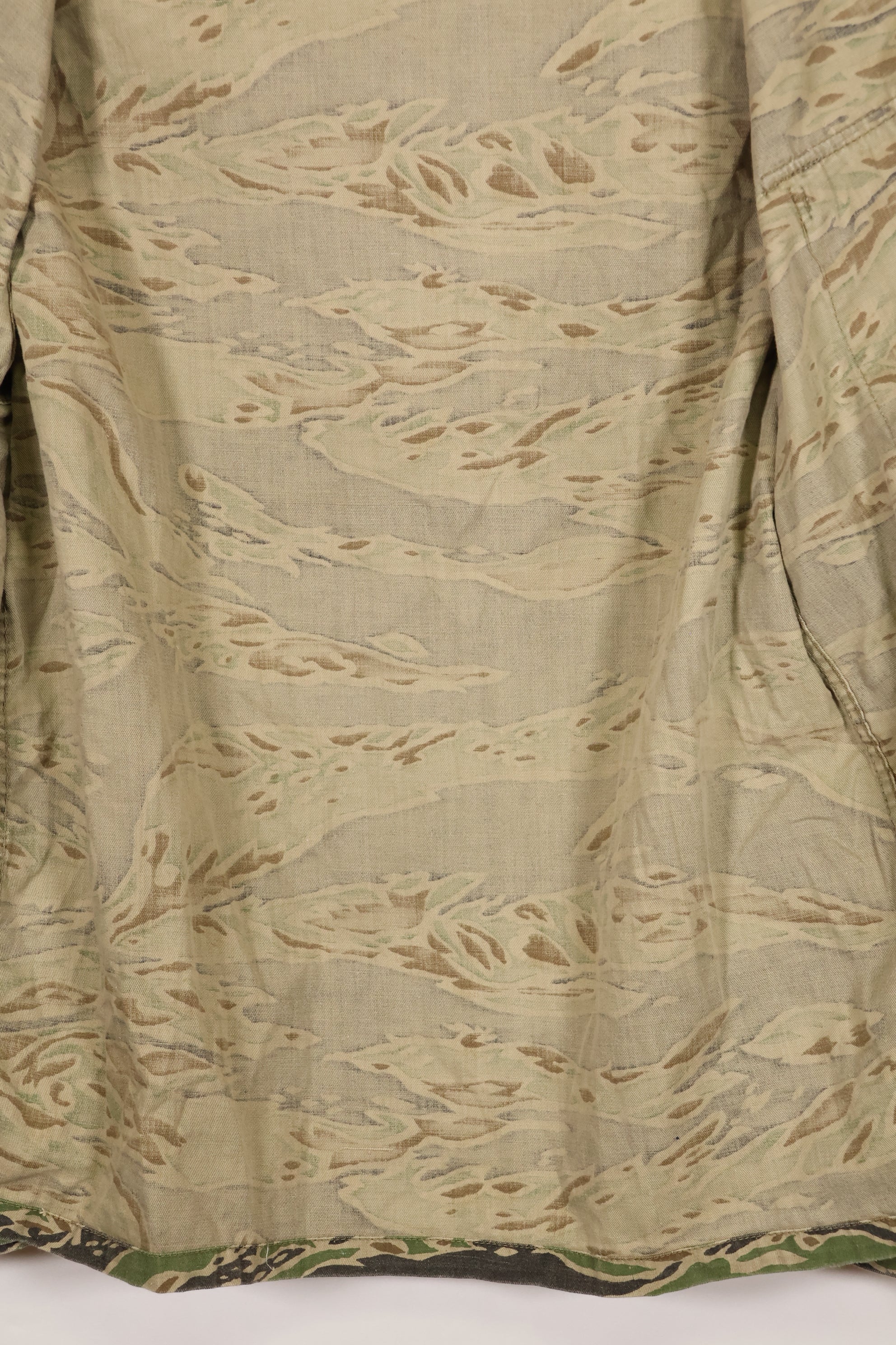 実物　レイトウォーパターン　タイガーストライプ　シャツ　A-L　退色あり