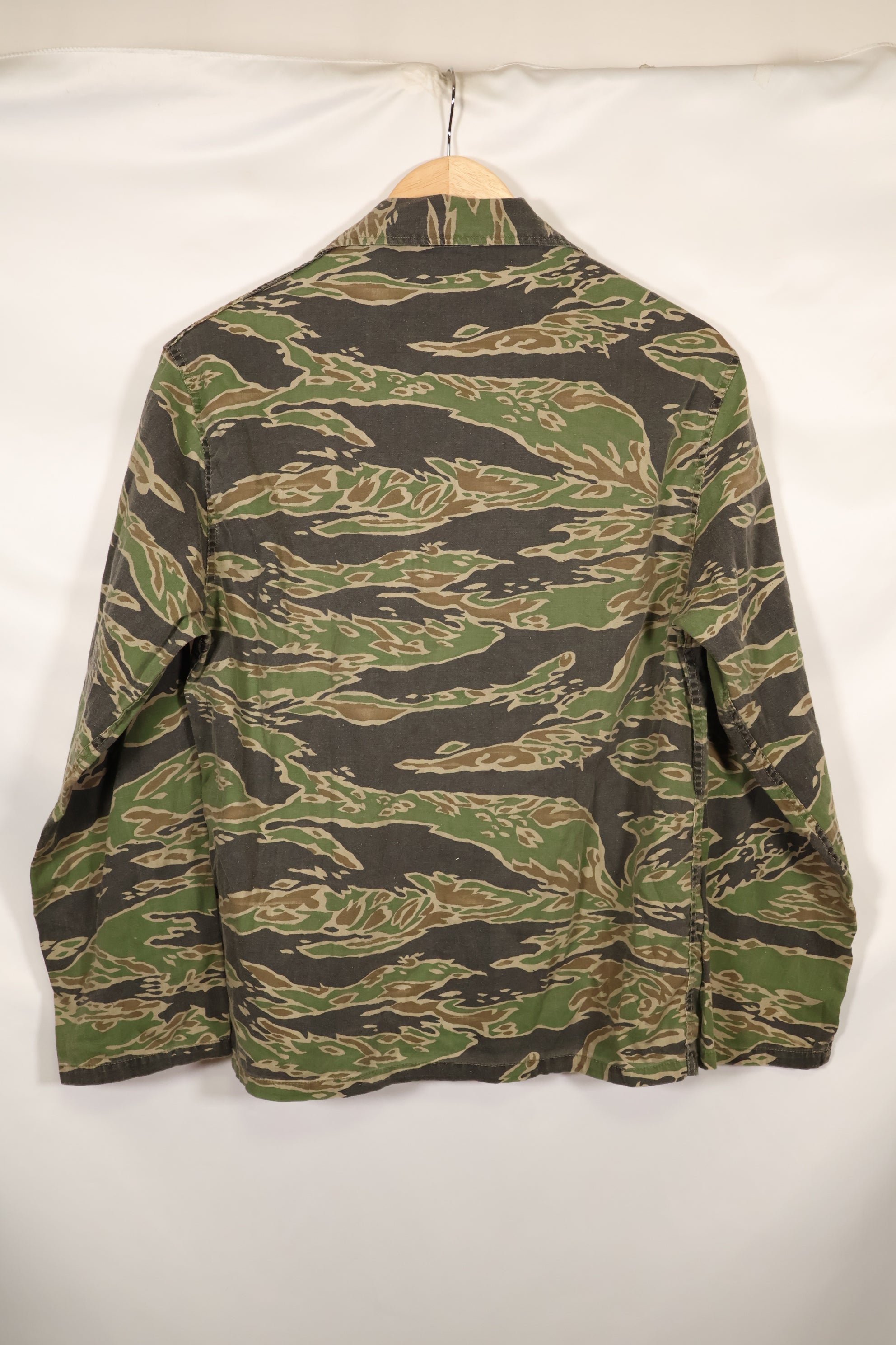 実物　レイトウォーパターン　タイガーストライプ　シャツ　A-L　退色あり