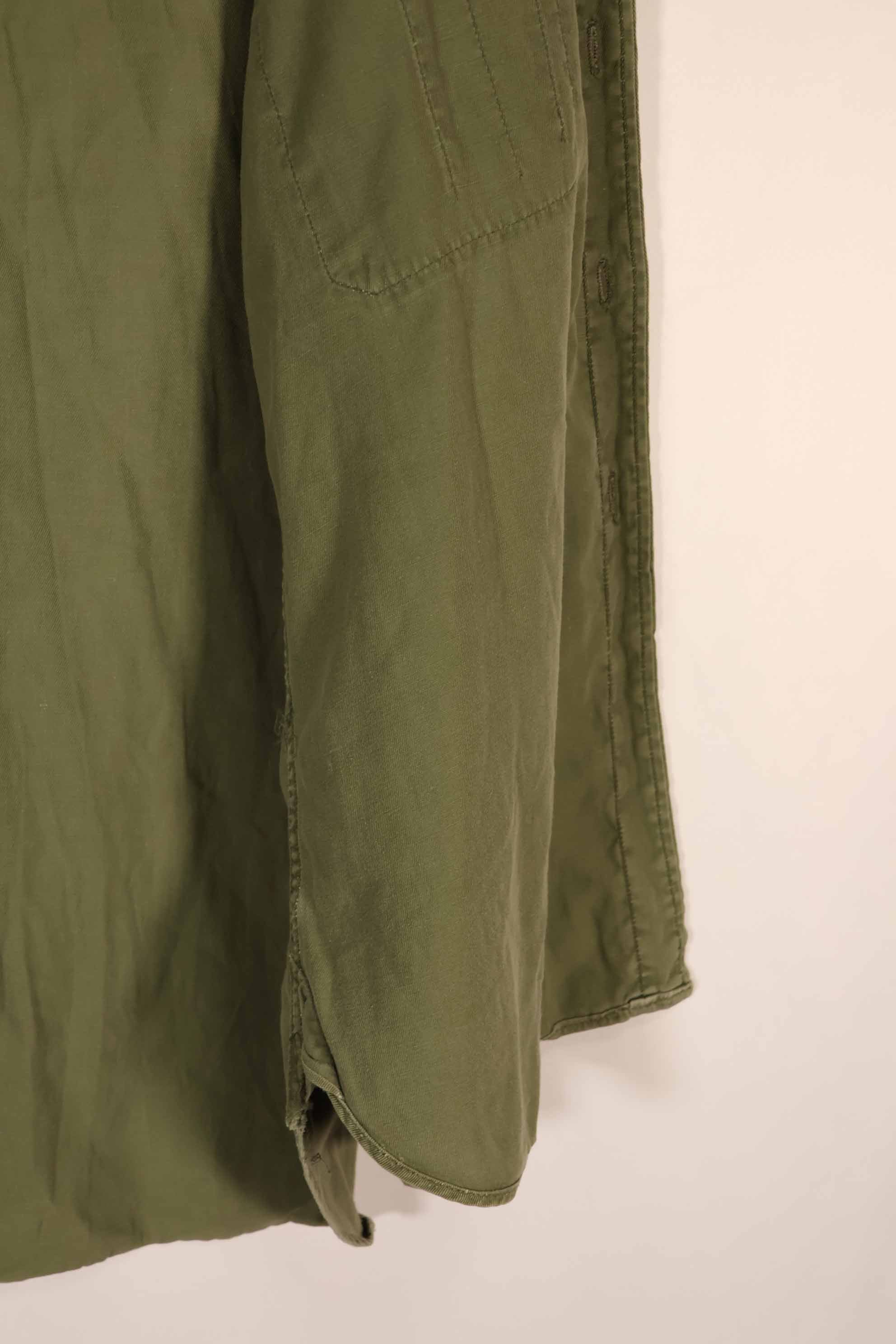 実物　1970年製　オーストラリア軍　ODシャツ　15 1/2 x33　中古品