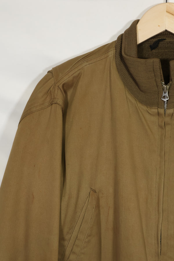 正品 1940 年代第二款美国陆军冬季作战夹克/坦克兵夹克，已修补，二手