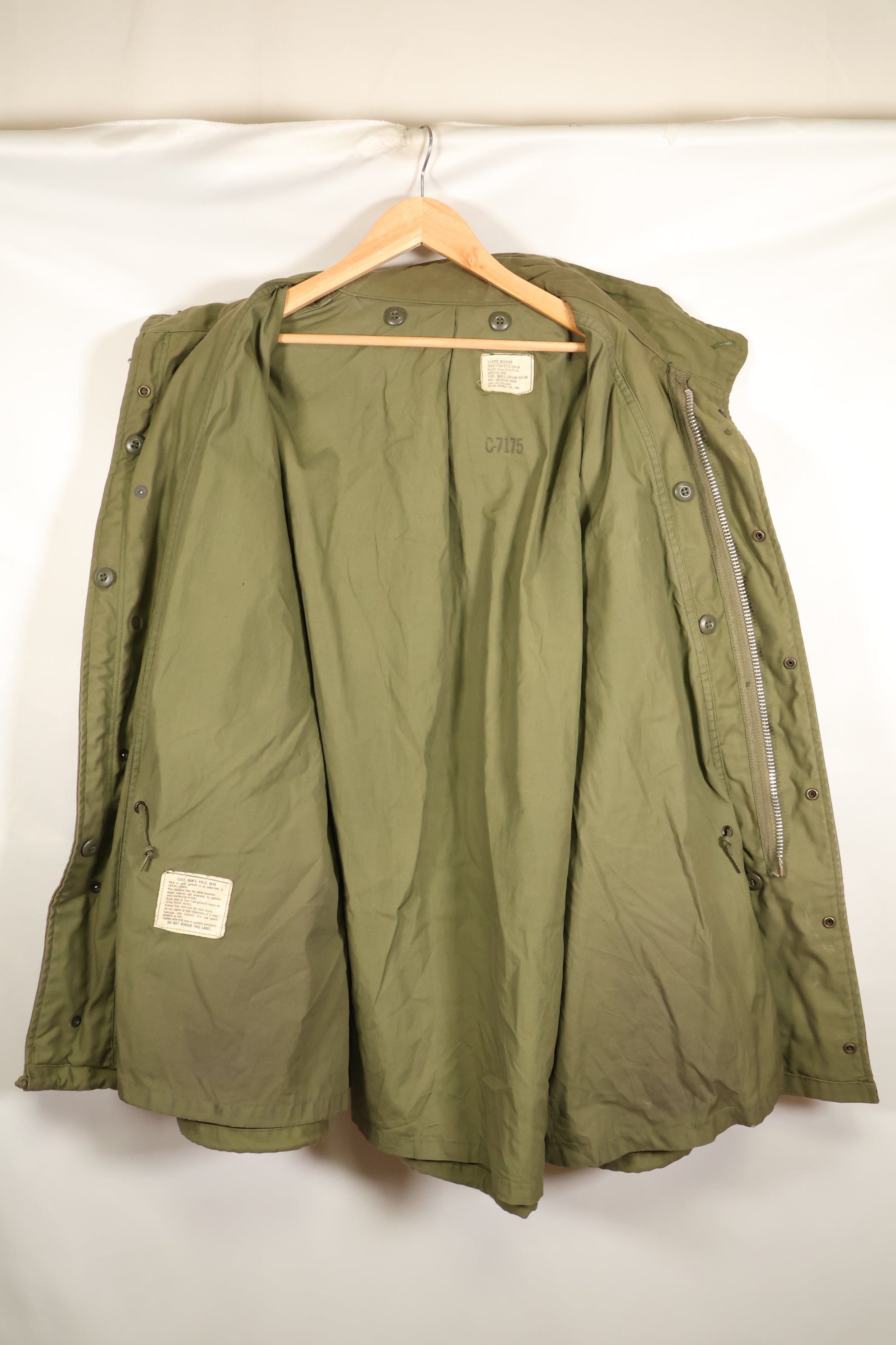 1970年契約　X-L-R　2nd Model　アメリカ軍　M65　フィールドジャケット　希少大きめサイズ　中古品
