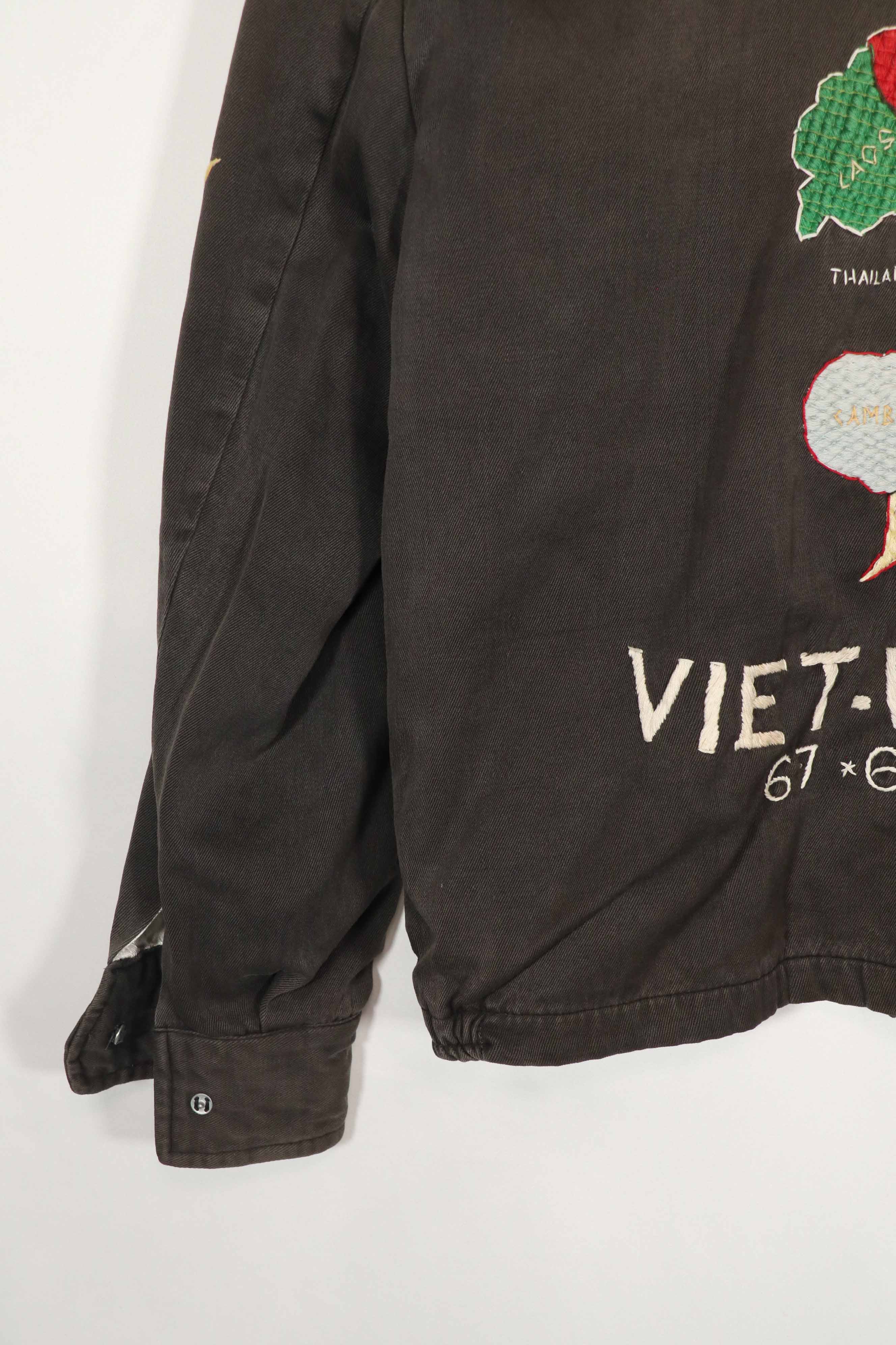 実物　ベトナム戦争　ツアージャケット　DA-NANG 67-68 85th MAIN CO QYNOV 中古品