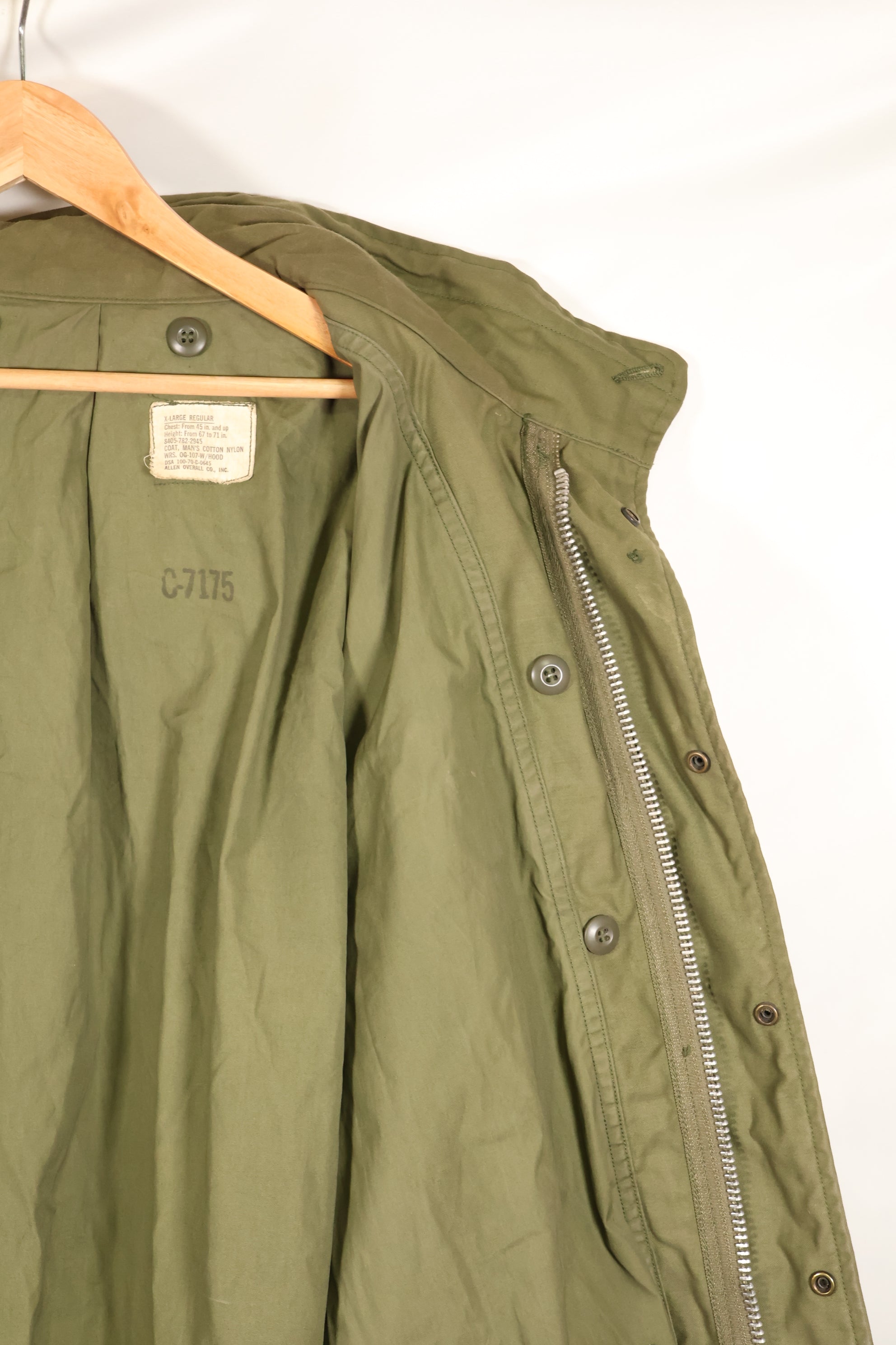 1970年契約　X-L-R　2nd Model　アメリカ軍　M65　フィールドジャケット　希少大きめサイズ　中古品