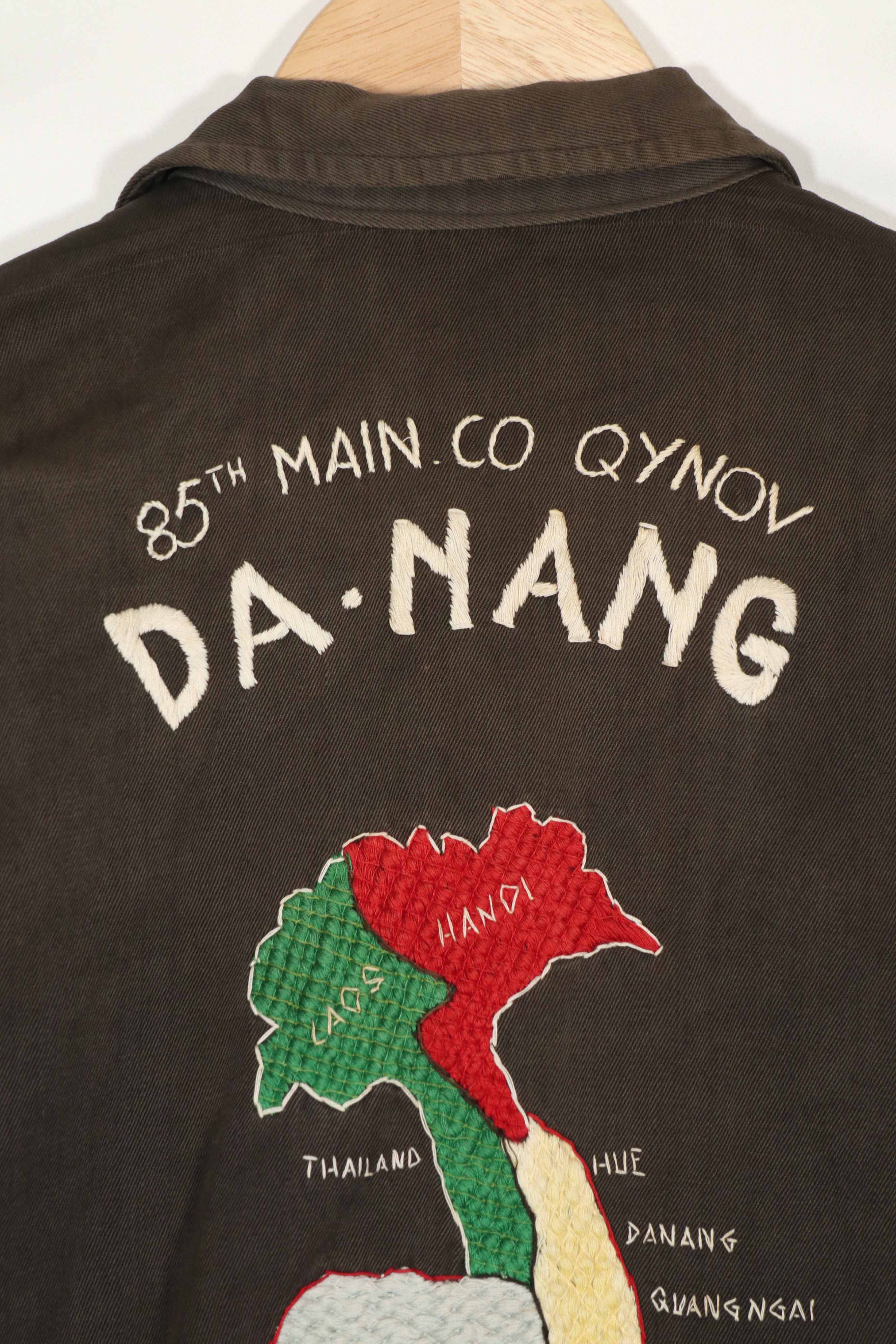 実物　ベトナム戦争　ツアージャケット　DA-NANG 67-68 85th MAIN CO QYNOV 中古品
