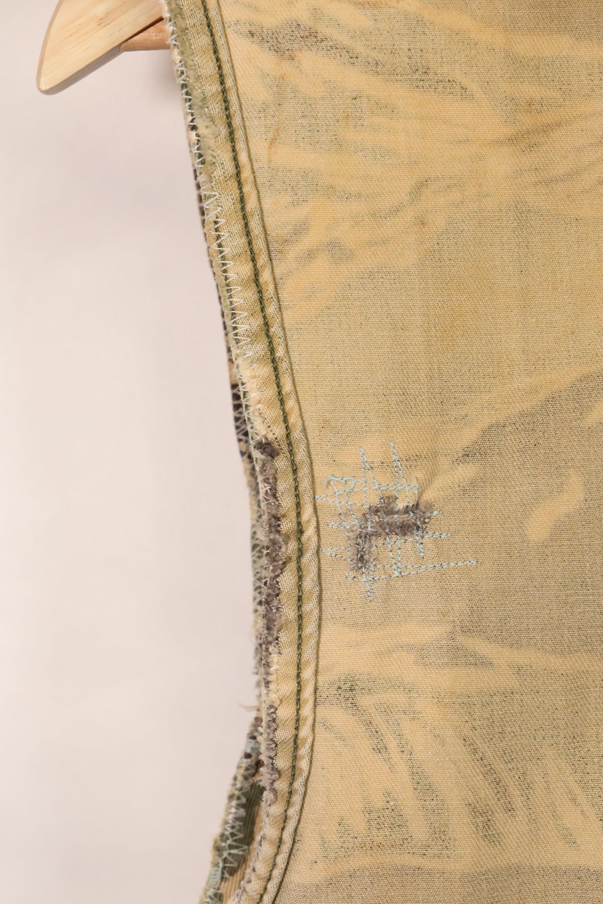 1960年代　USカット　沖縄タイガー　タイガーストライプ　シャツ改造ベスト　US-S　中古品