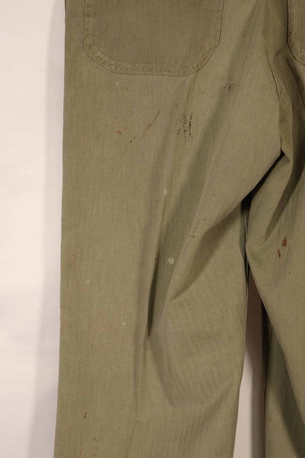 実物　1940年代　アメリカ海兵隊　USMC　M42 HBT ユーティリティパンツ　退色　汚れあり