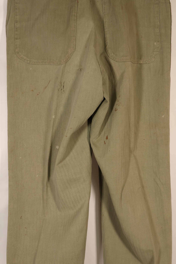 実物　1940年代　アメリカ海兵隊　USMC　M42 HBT ユーティリティパンツ　退色　汚れあり