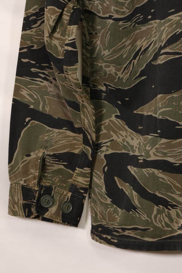 1960年代　シルバータイガー　A-S　タイガーストライプ　シャツ　パッチ付　通訳　中古品