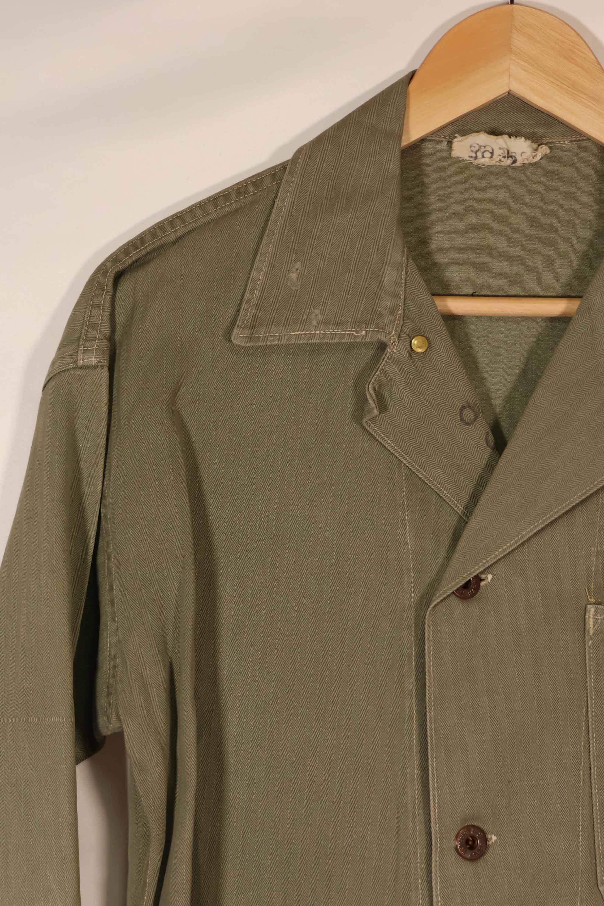 実物　1940年代　アメリカ海兵隊　USMC　M41 HBTユーティリティジャケット　退色あり　ポケット欠損