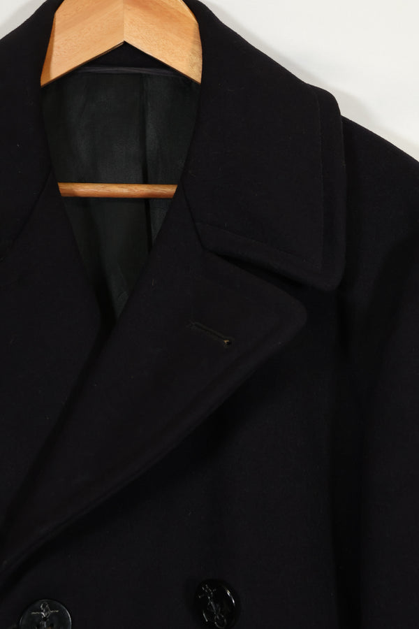 1950年代美国海军呢子大衣，二手，略有虫蛀痕迹