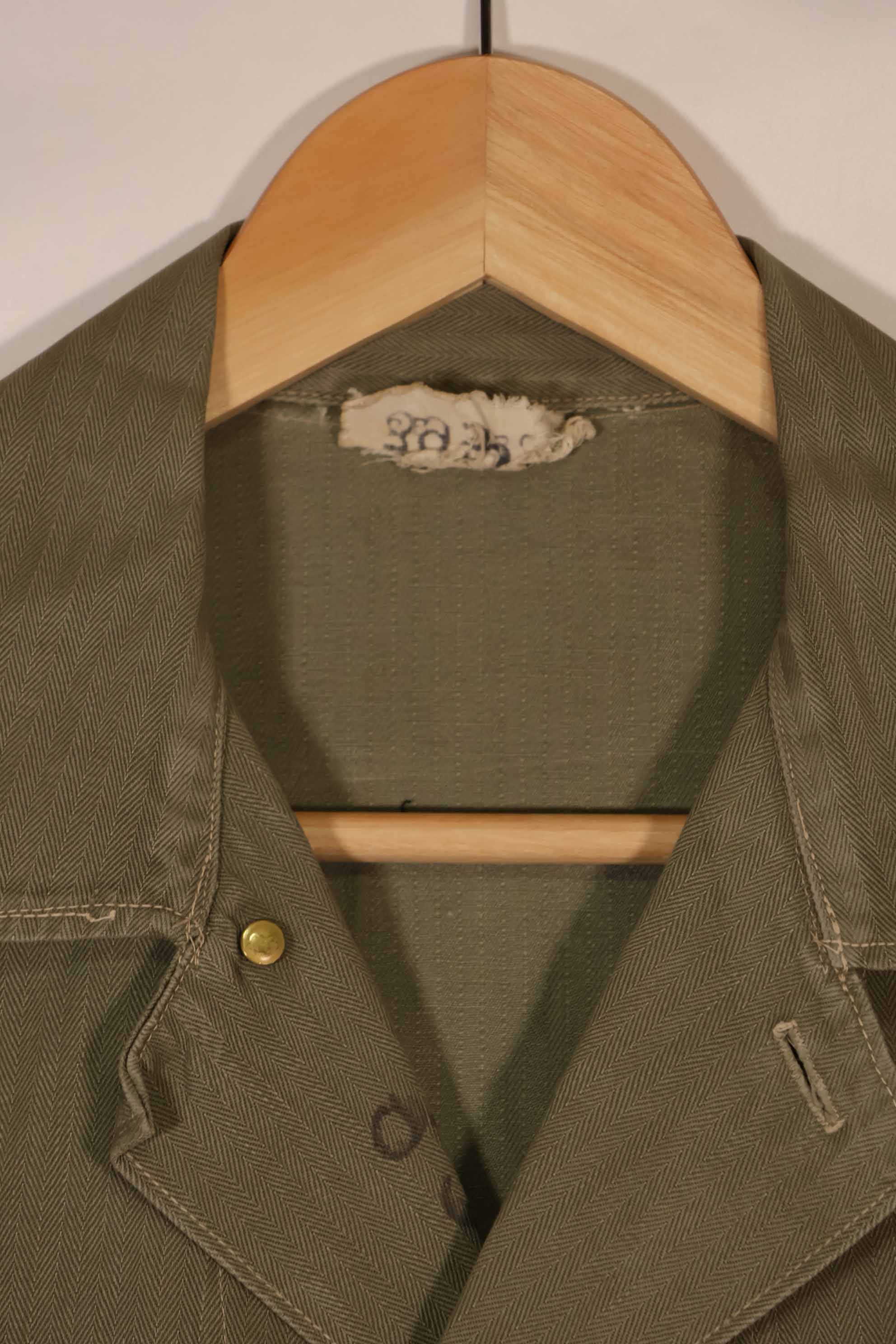 実物　1940年代　アメリカ海兵隊　USMC　M41 HBTユーティリティジャケット　退色あり　ポケット欠損