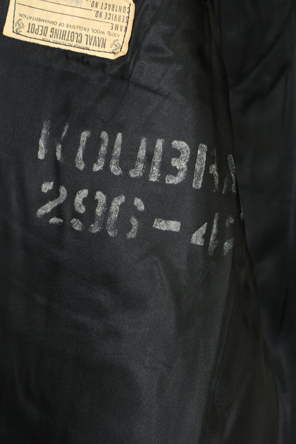 1950年代美国海军呢子大衣，二手，略有虫蛀痕迹